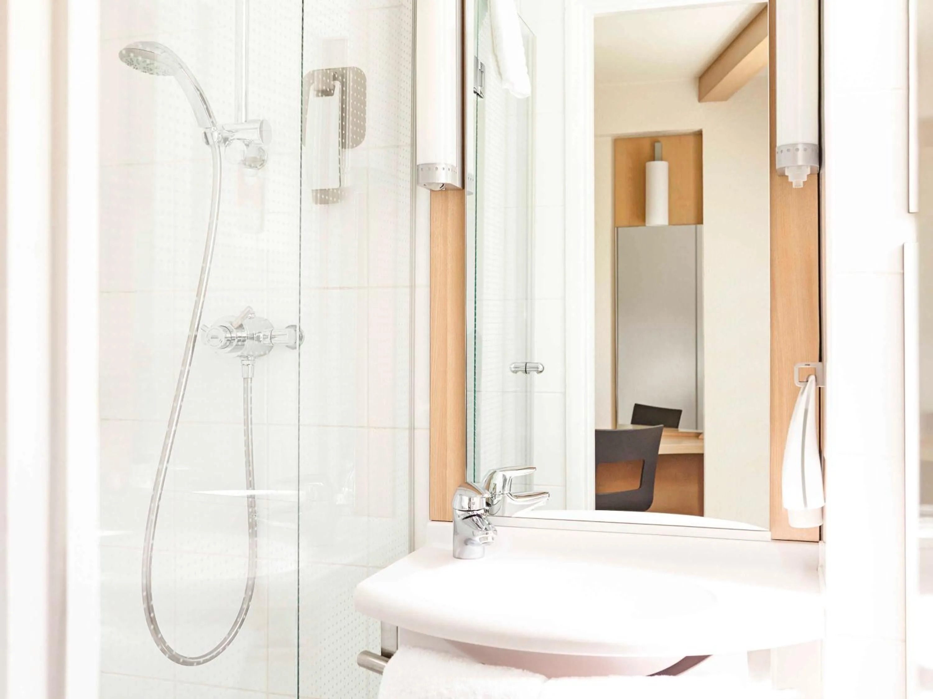 Bathroom in ibis Leeds Centre Marlborough Street