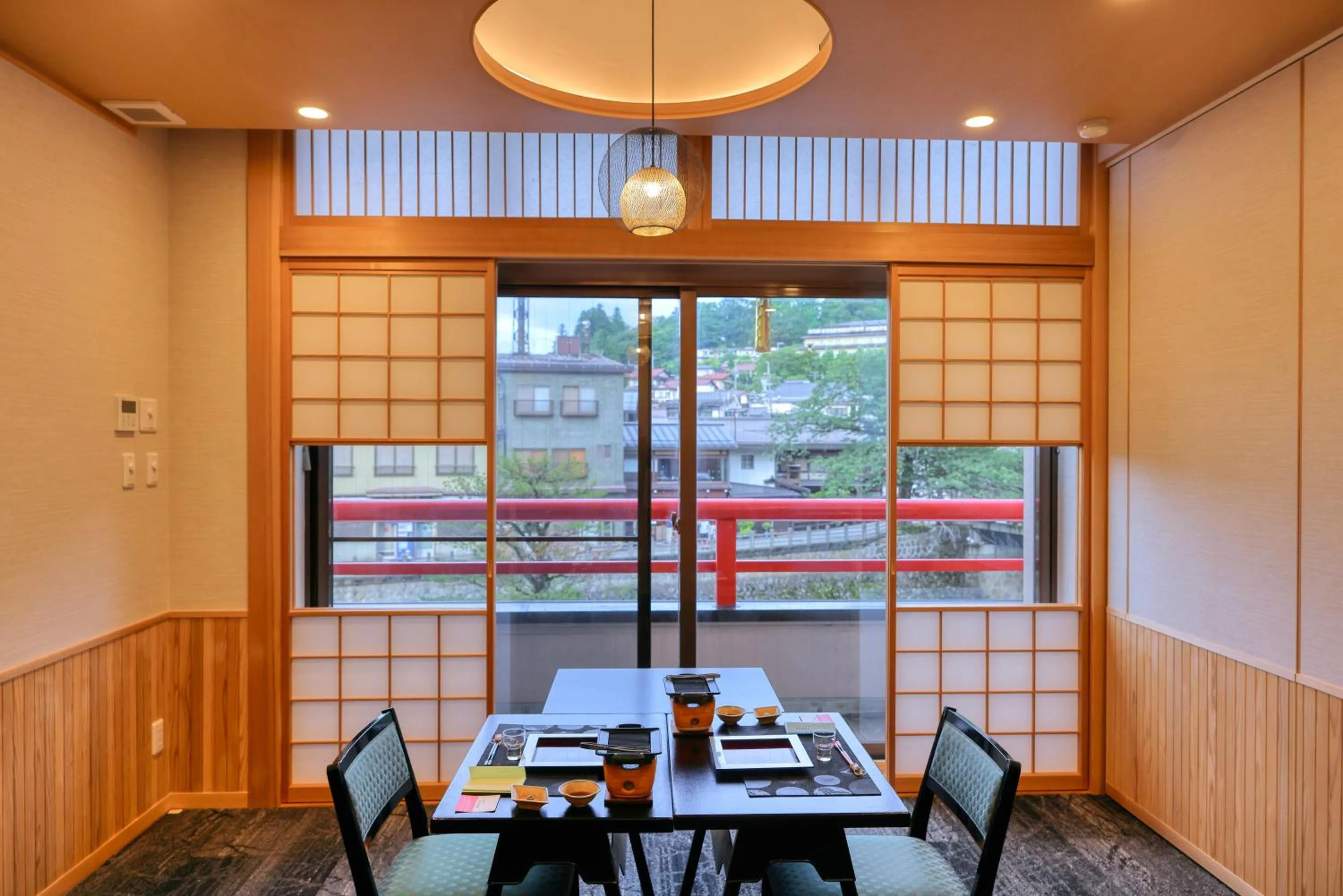 Restaurant/places to eat in Honjin Hiranoya Annex