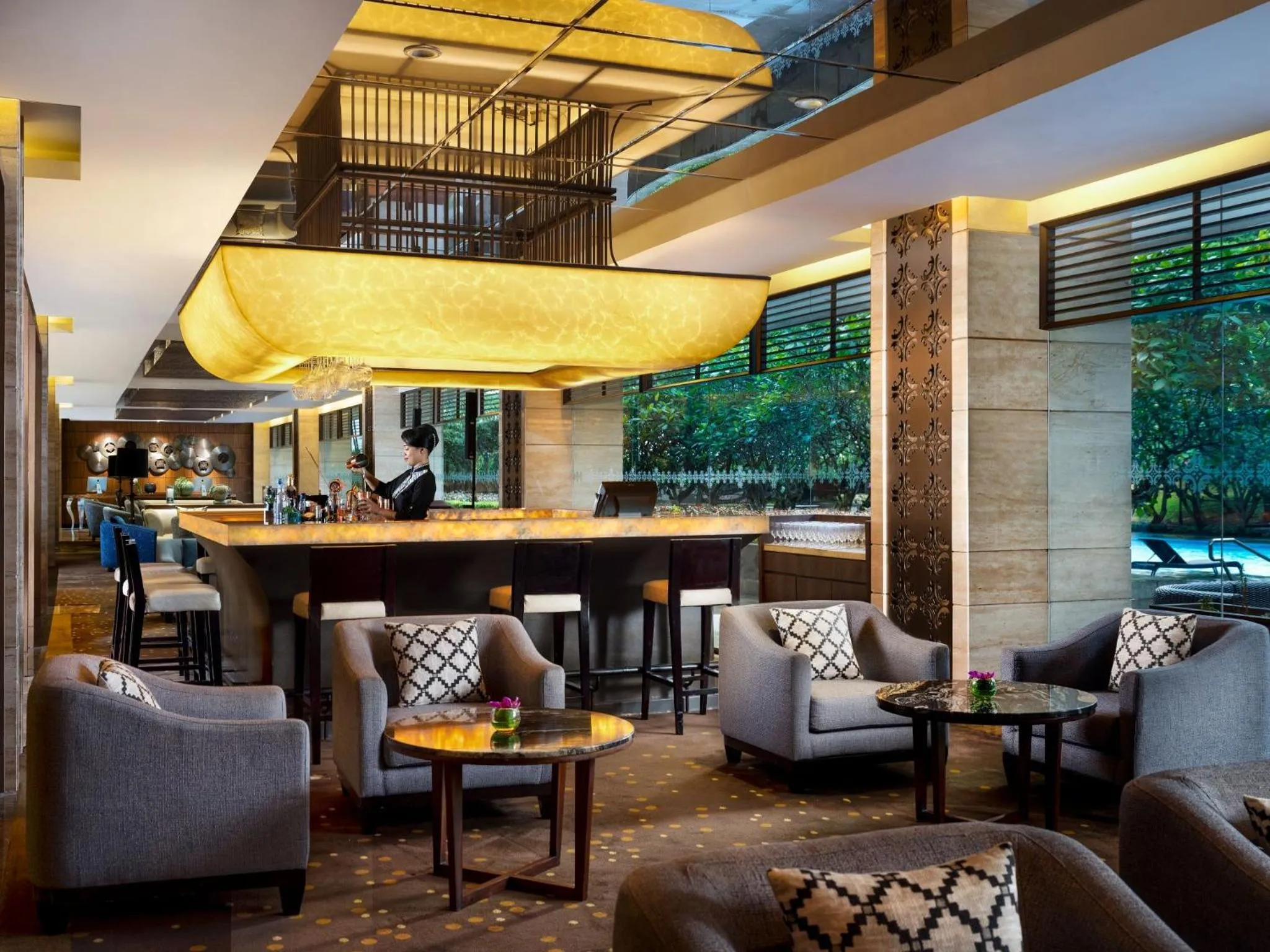 Lounge or bar in Royal Ambarrukmo Yogyakarta