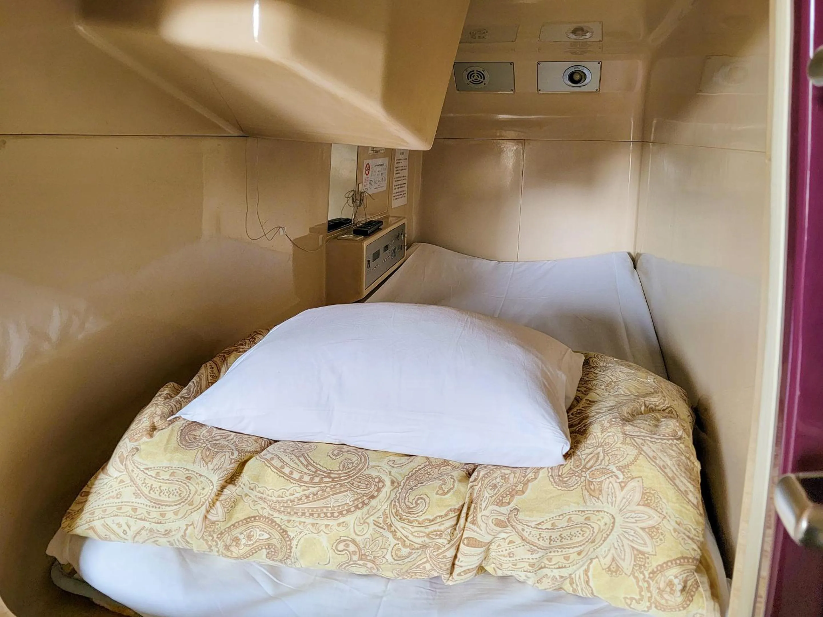 Bed in First Inn Takamatsu