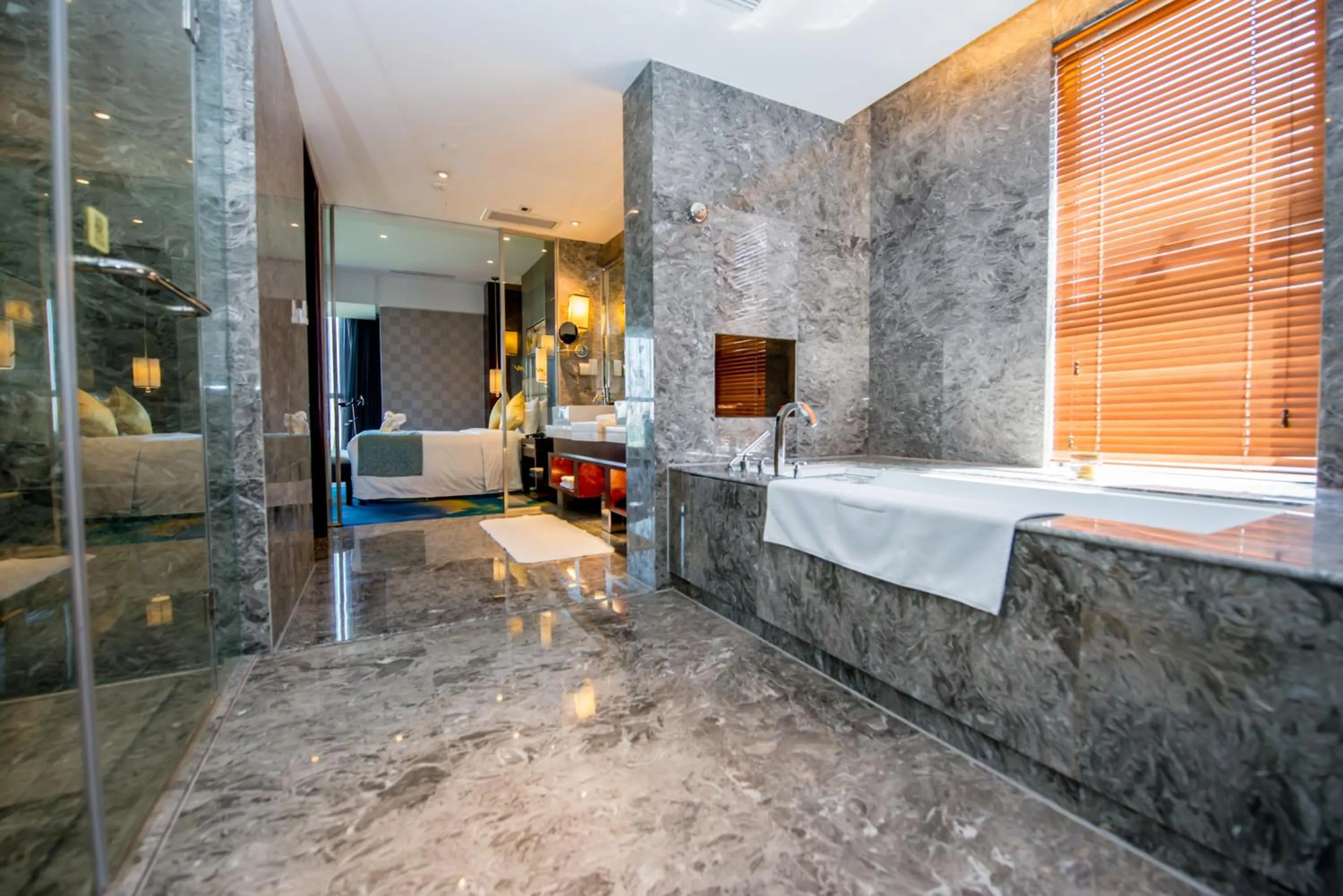 Bathroom in Grand Metropark Universal Dinosaur Town Hotel