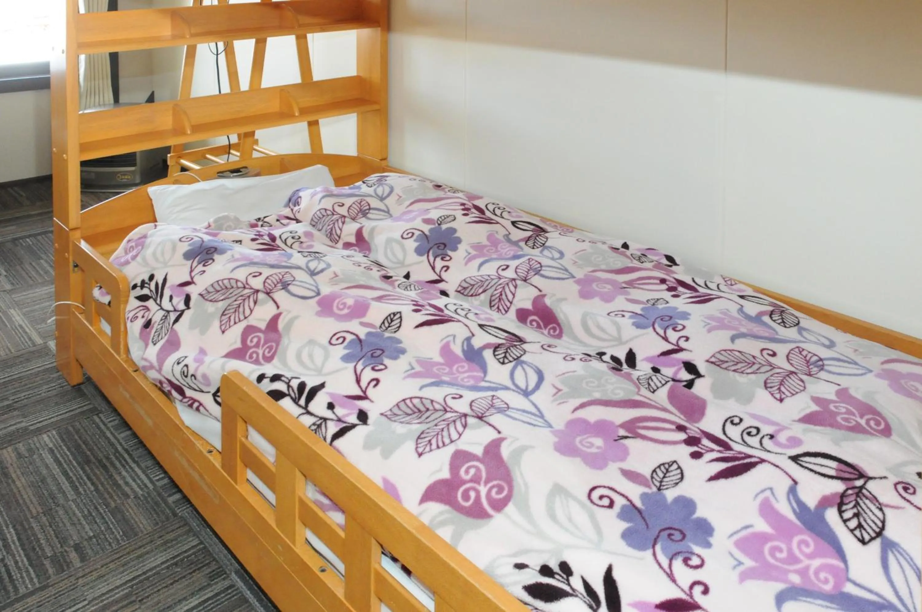 Photo of the whole room, Bed in Sakura Guest House