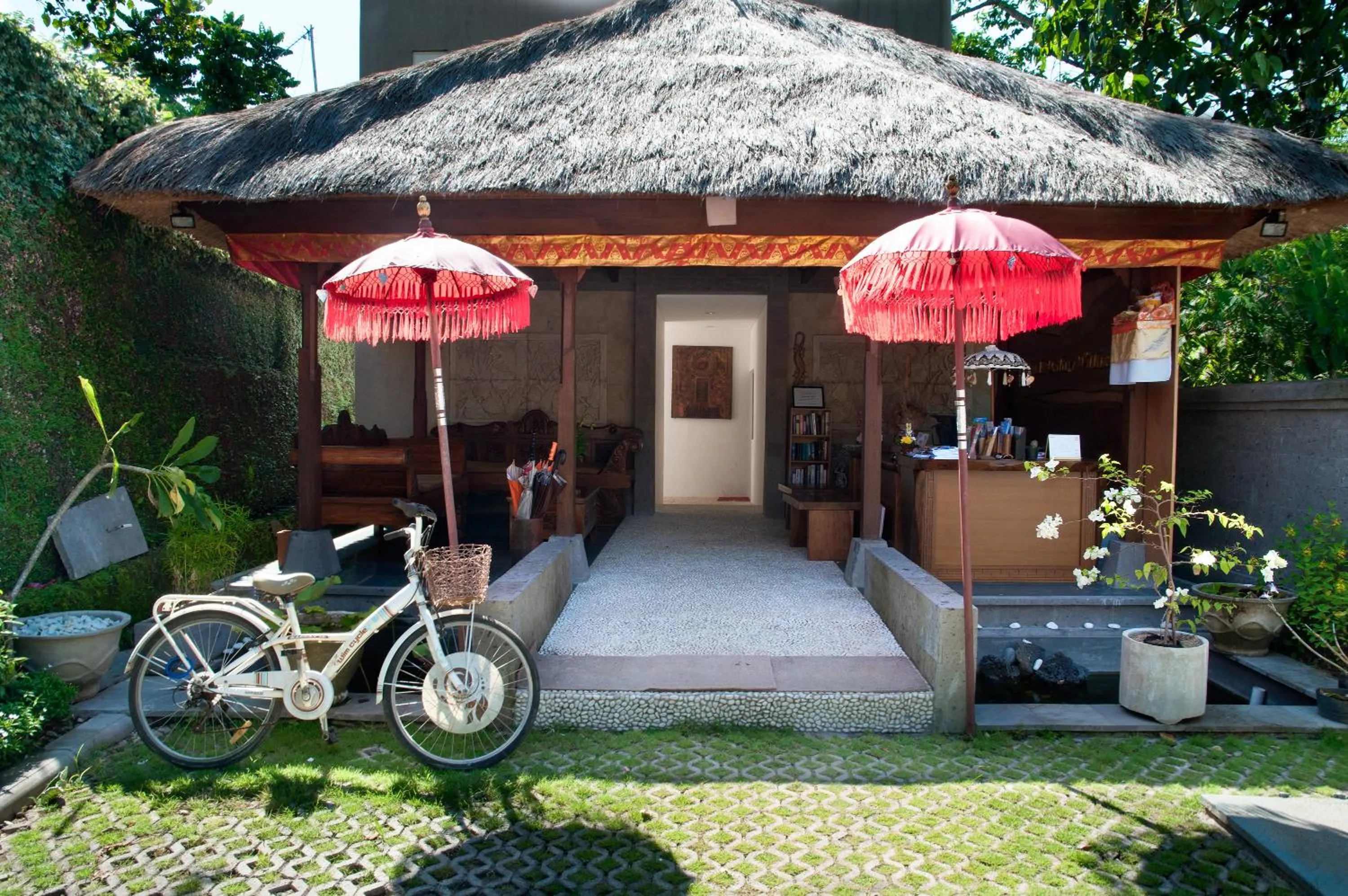 Facade/entrance in Ubud Dedari Villas