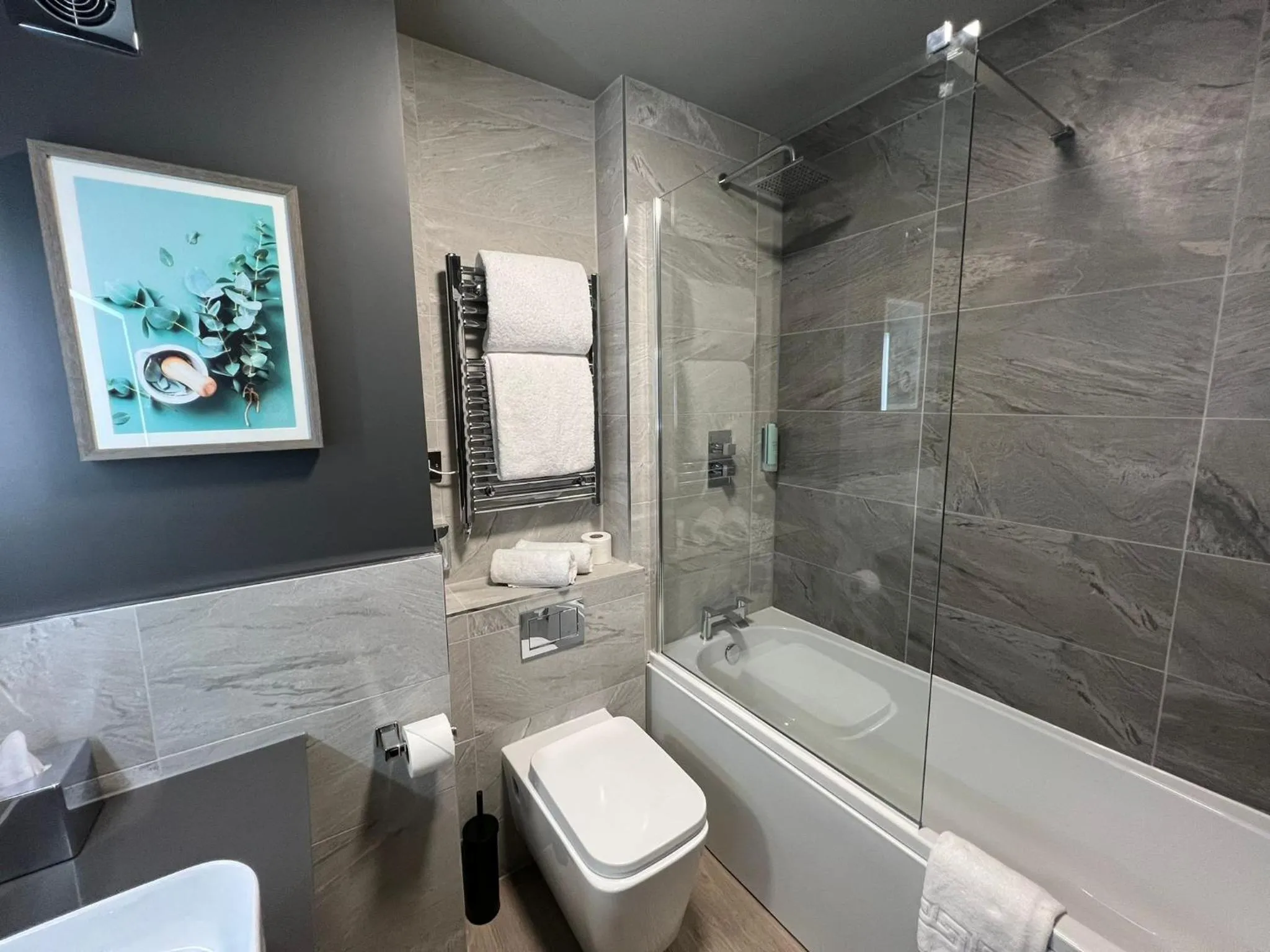 Bathroom in The Essex Golf & Country Club Hotel