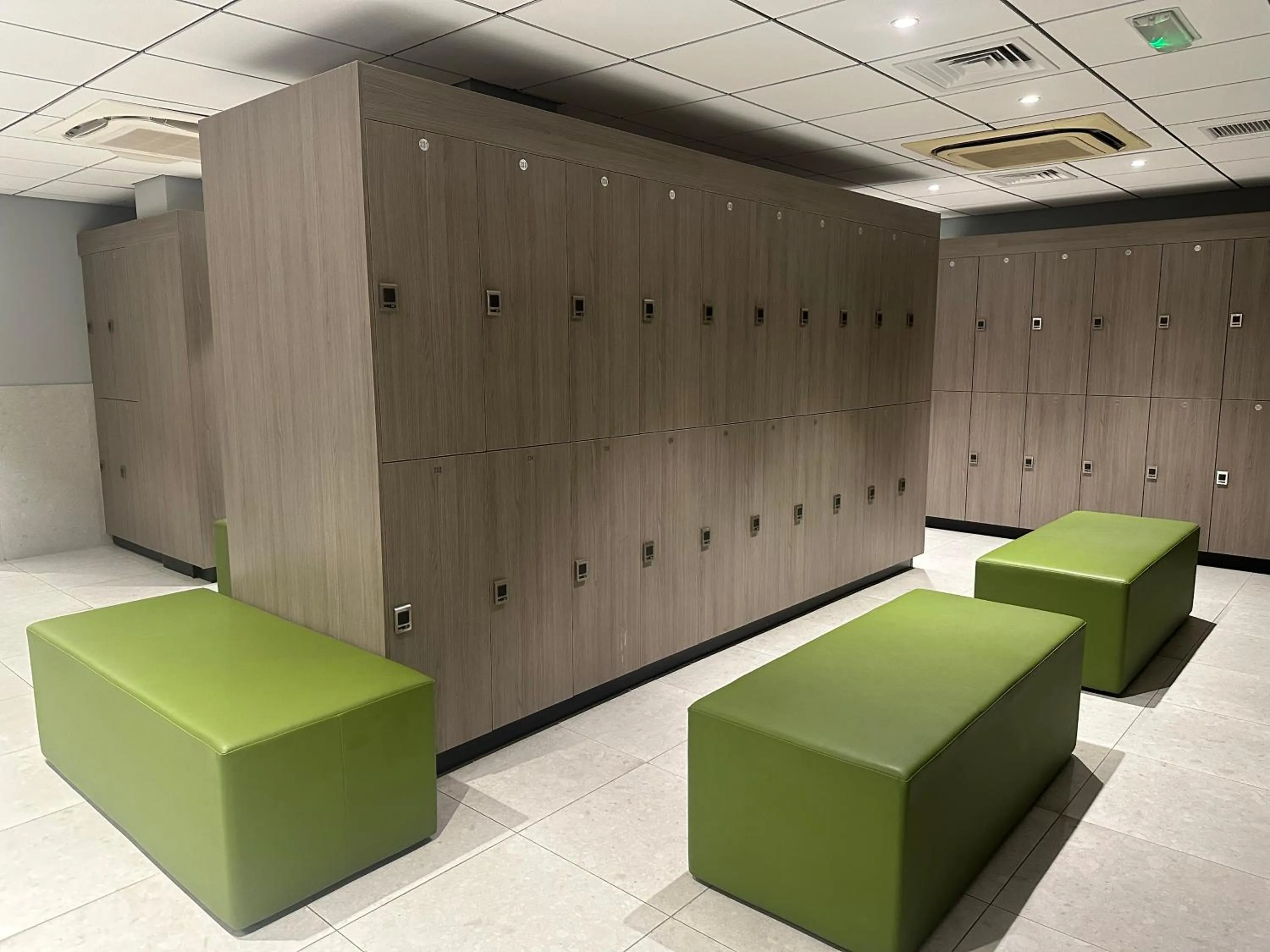 The Essex Golf & Country Club Hotel