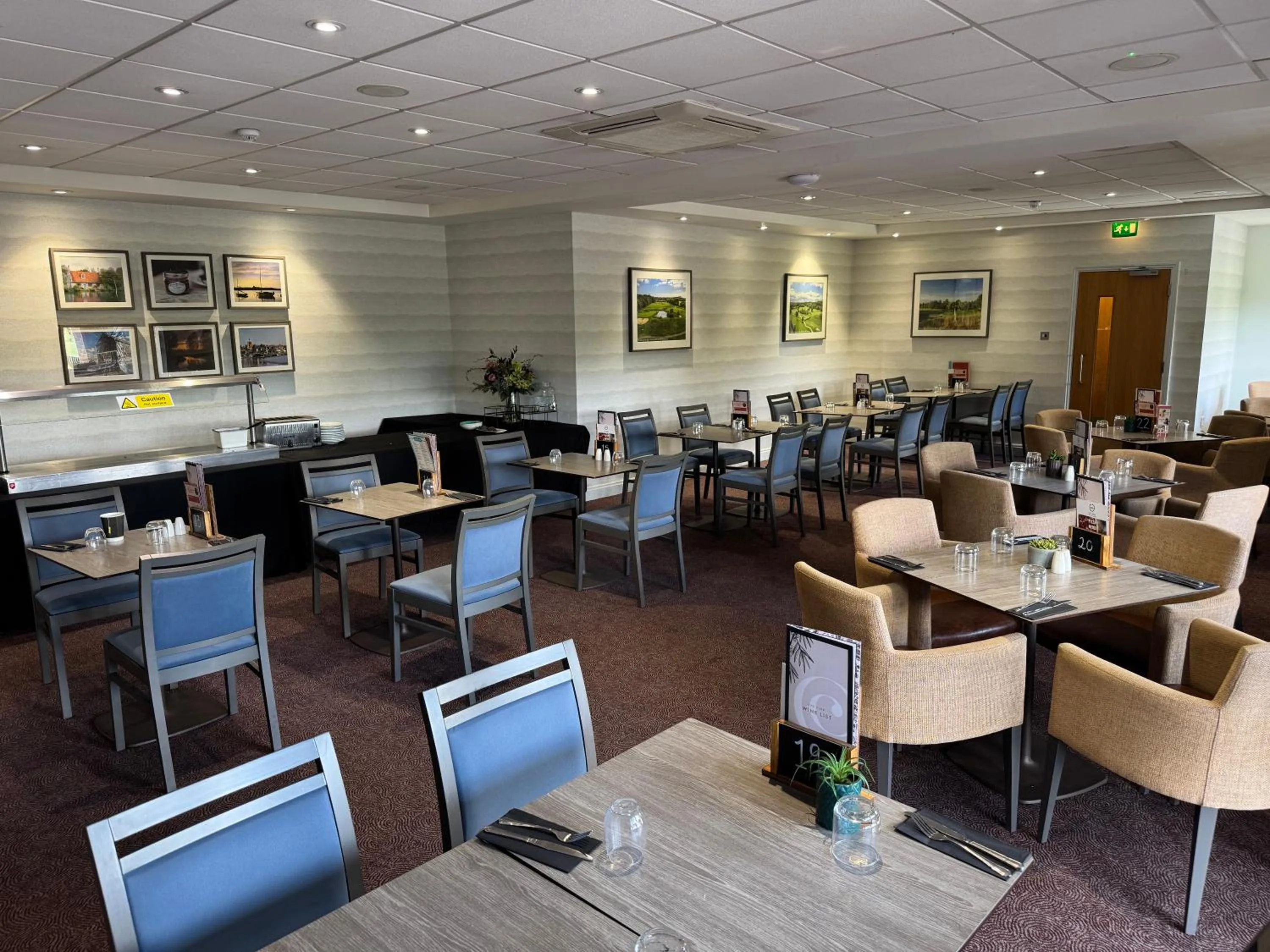 The Essex Golf & Country Club Hotel