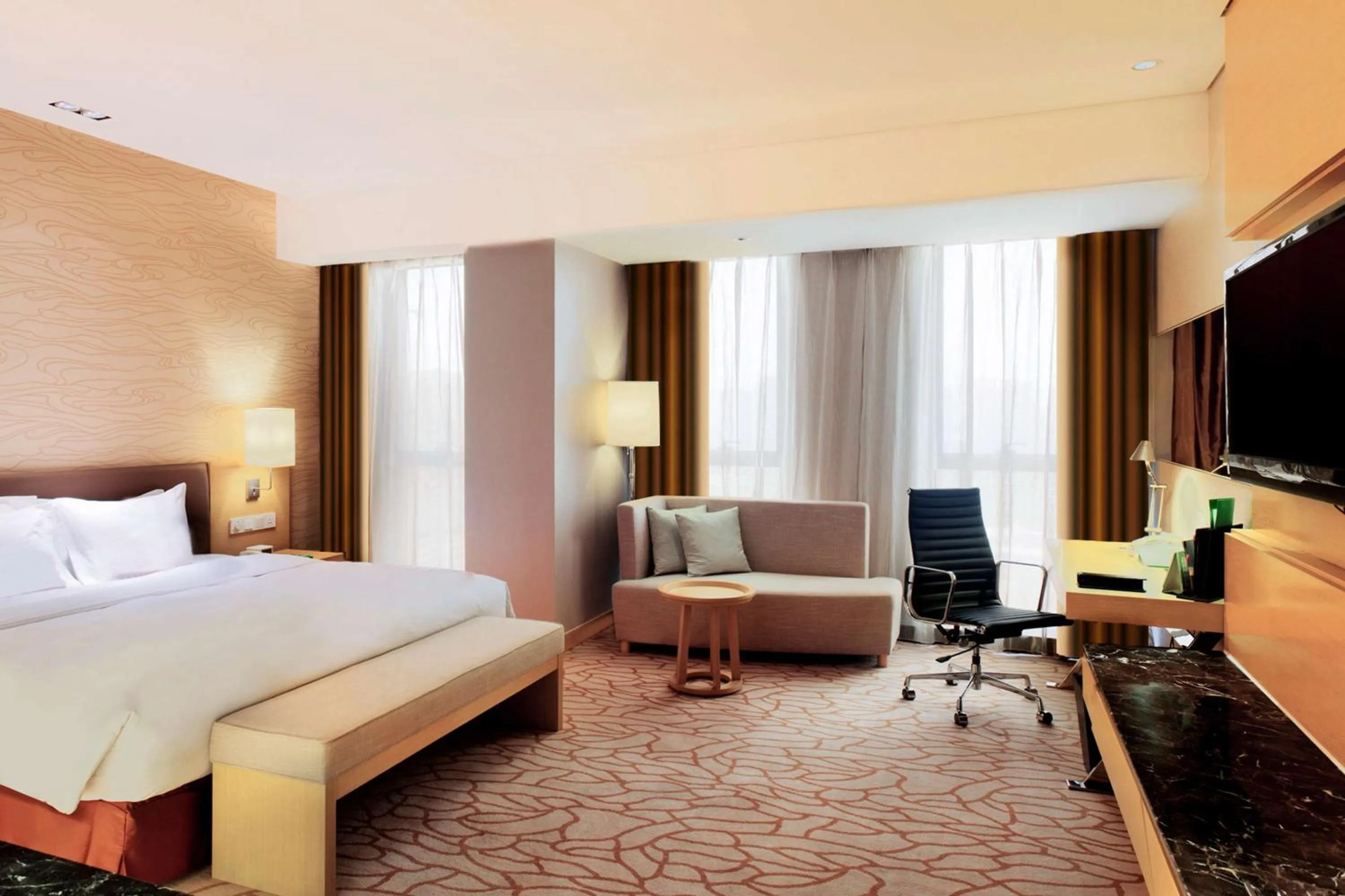 Photo of the whole room, Bed in Radisson Hotel Tianjin Aqua City