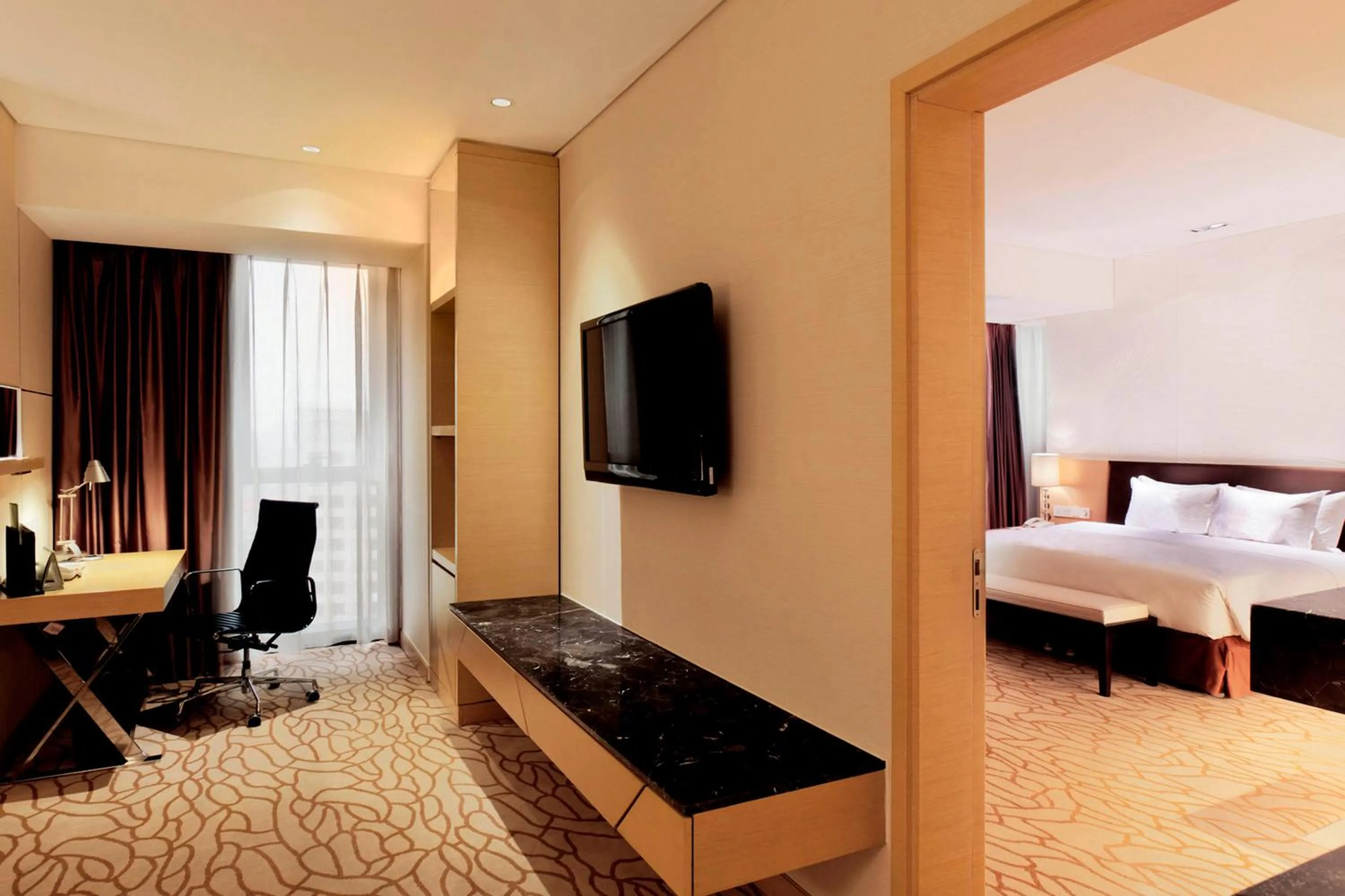 Junior Suite - single occupancy in Radisson Hotel Tianjin Aqua City