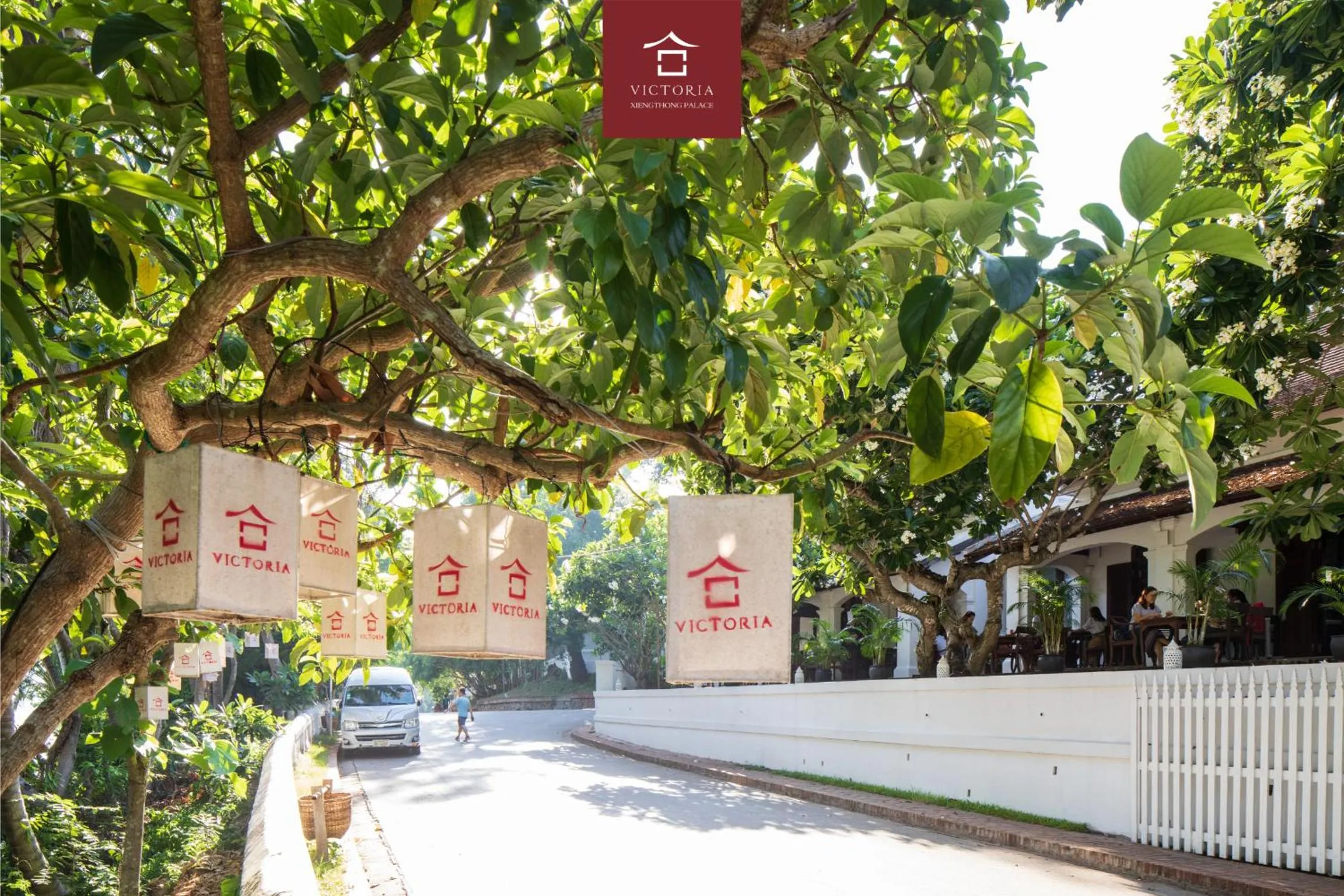 Day in Victoria XiengThong Palace