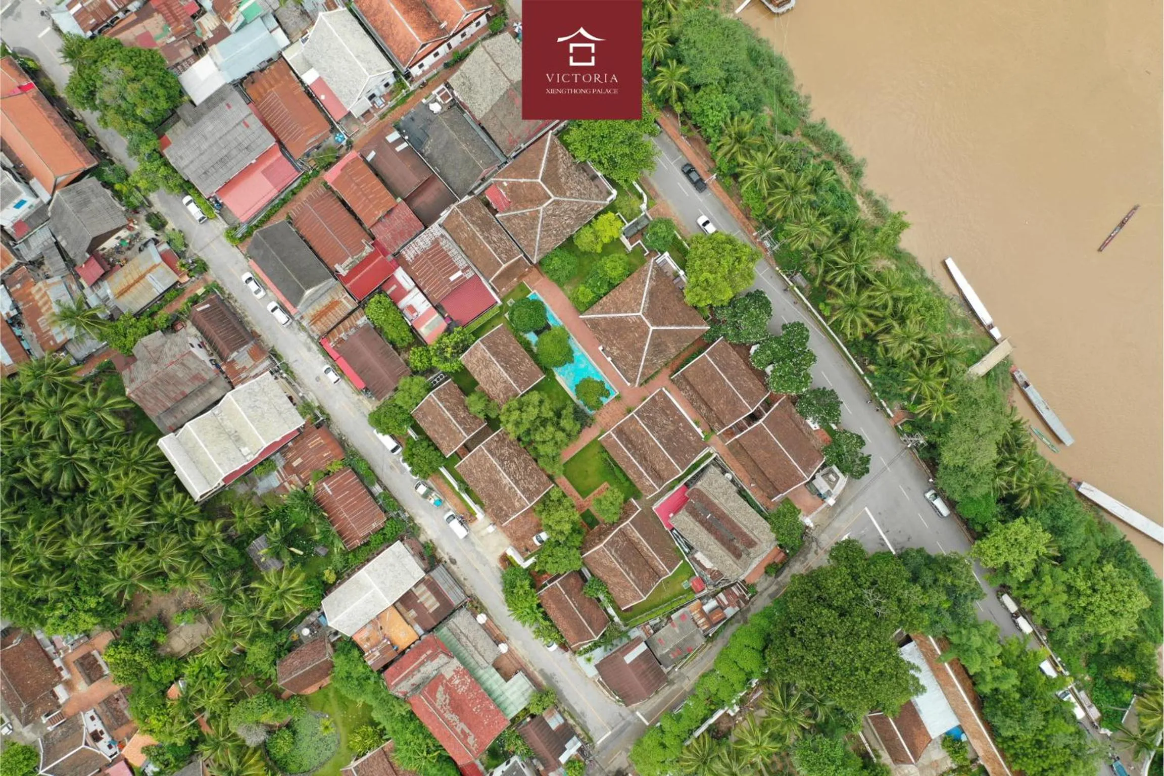 Day in Victoria XiengThong Palace