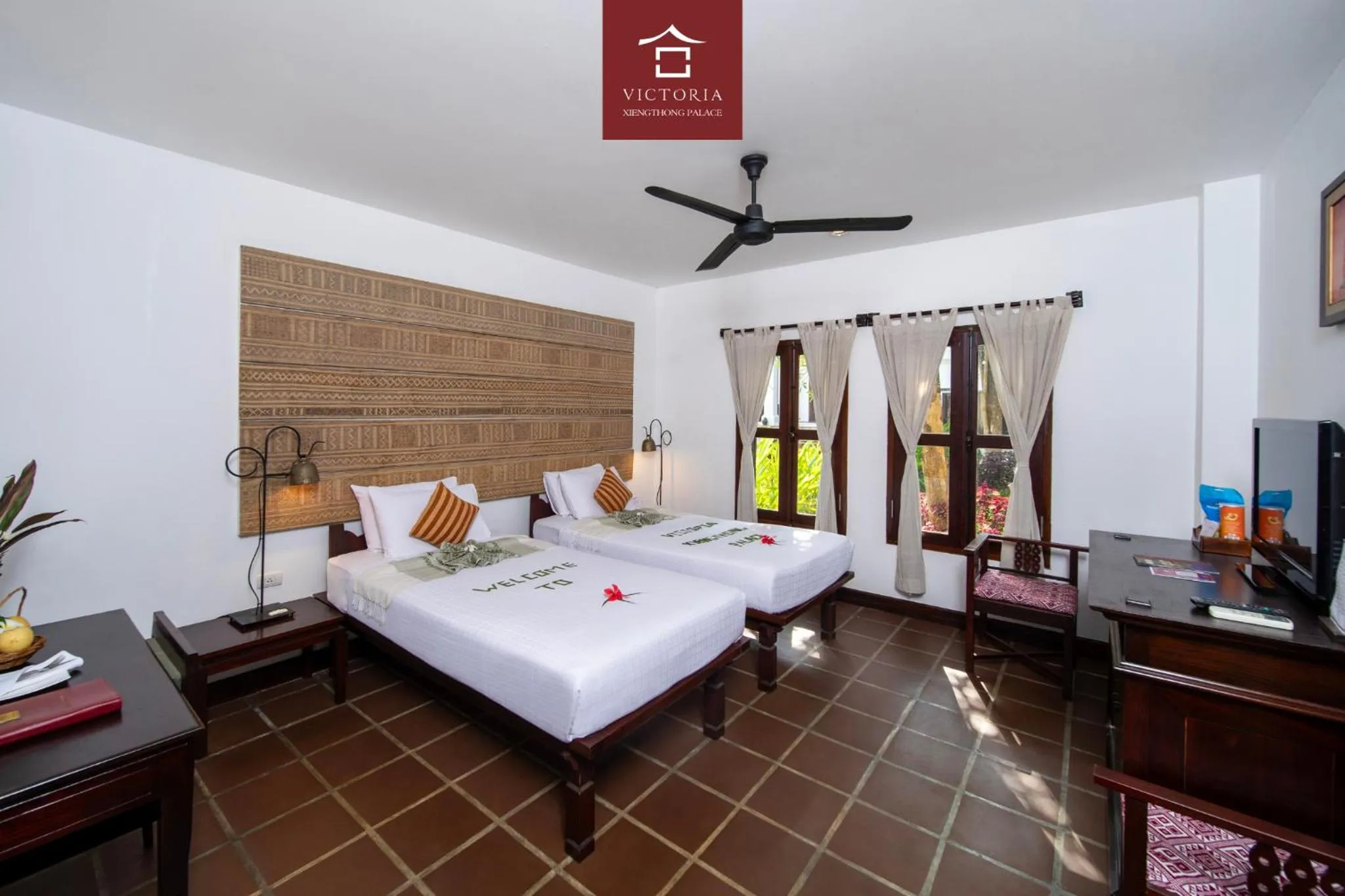 Palace Twin Room in Victoria XiengThong Palace