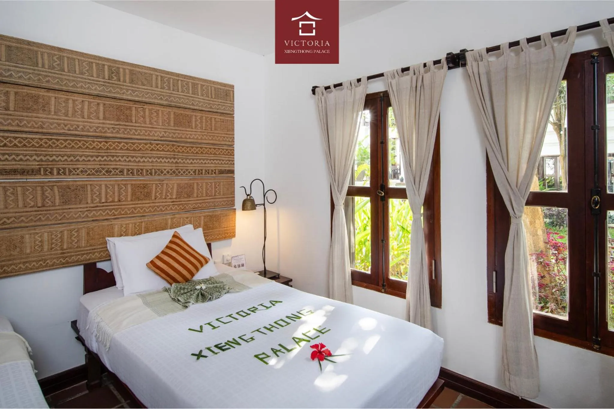 View (from property/room), Bed in Victoria XiengThong Palace