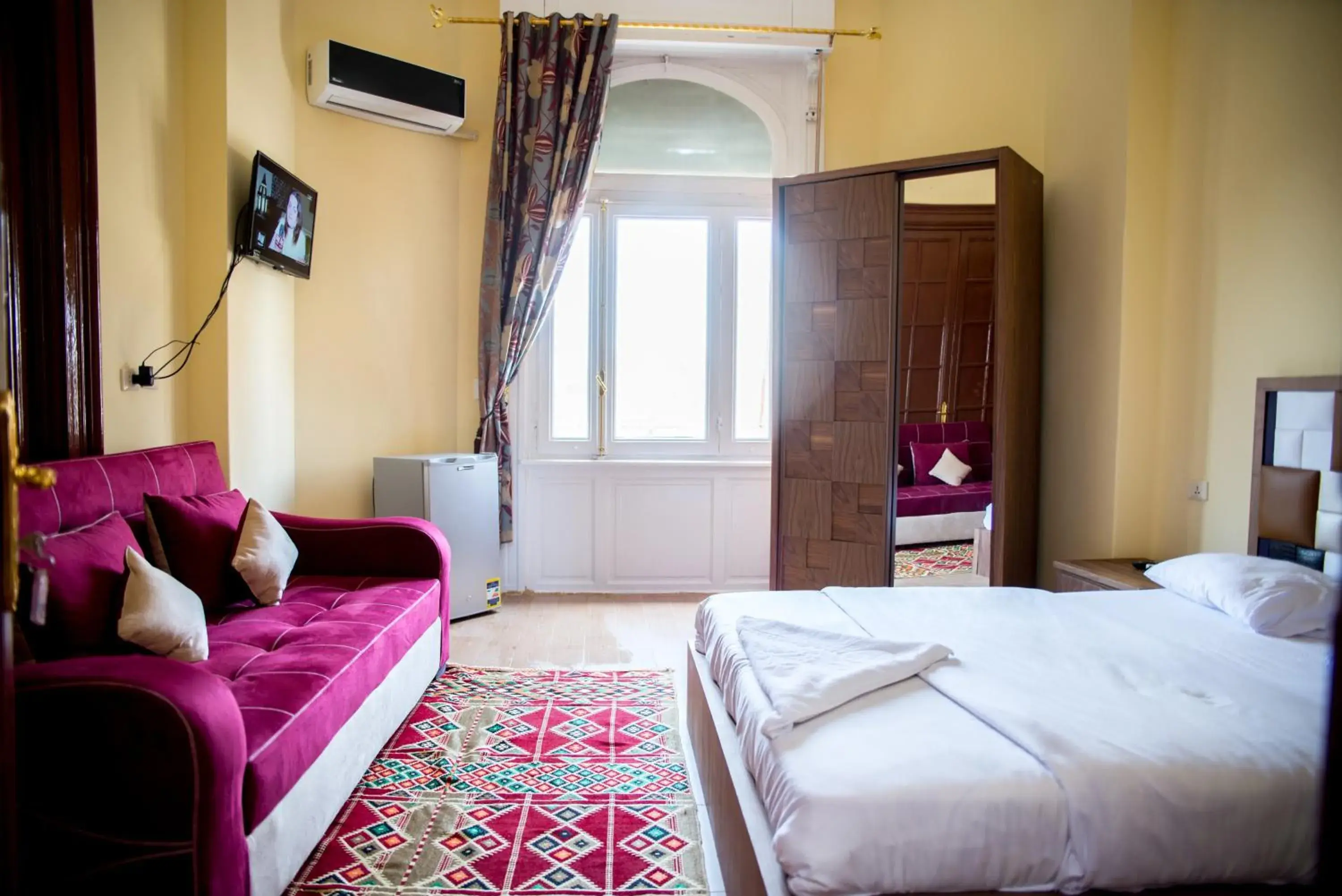 Family Studio in New Grand Royal Hotel Cairo Family Studio in New Grand Royal Hotel Cairo