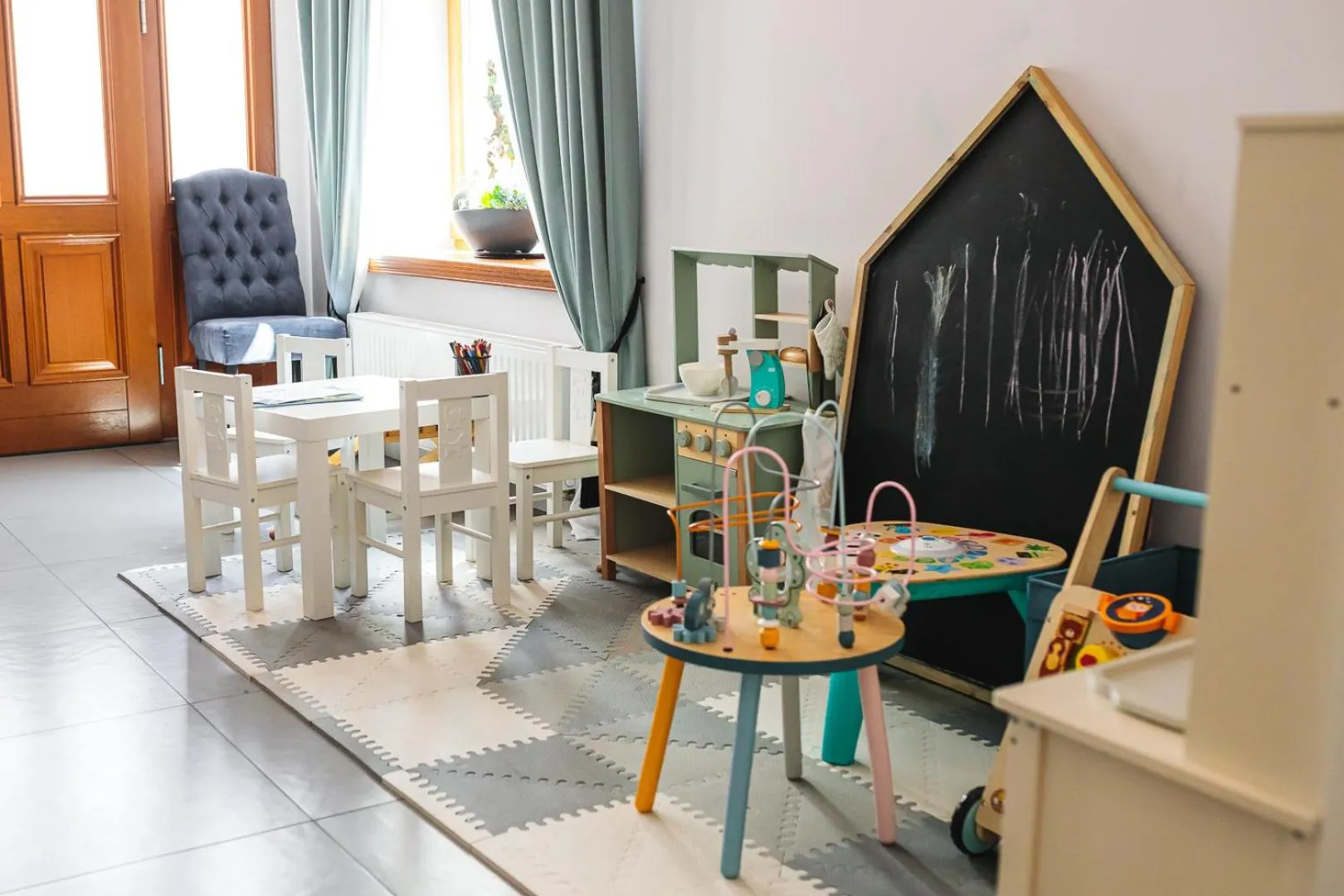 Kids's club in Novopolska - Hotel i Restauracja