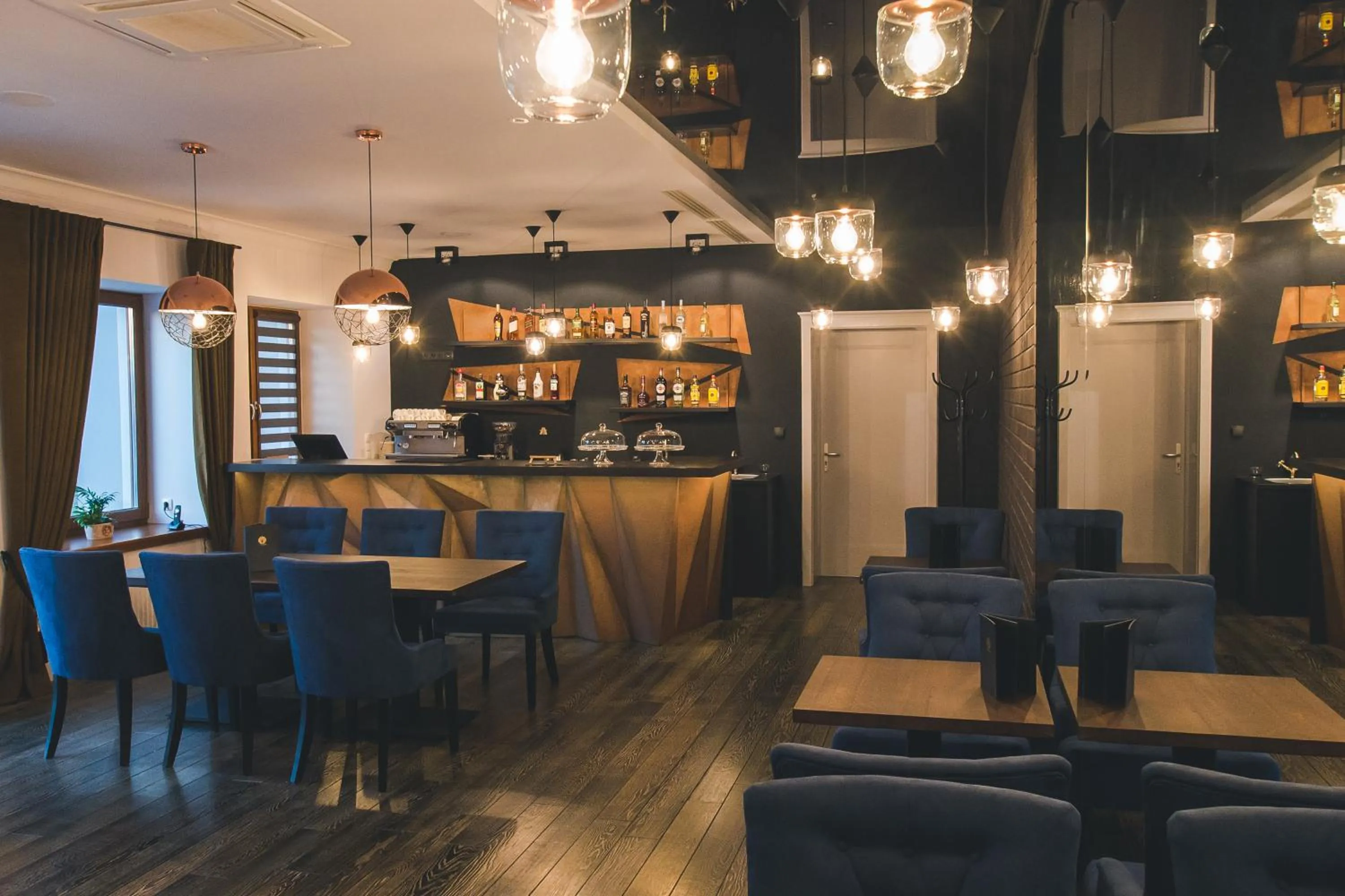 Restaurant/places to eat in Novopolska - Hotel i Restauracja