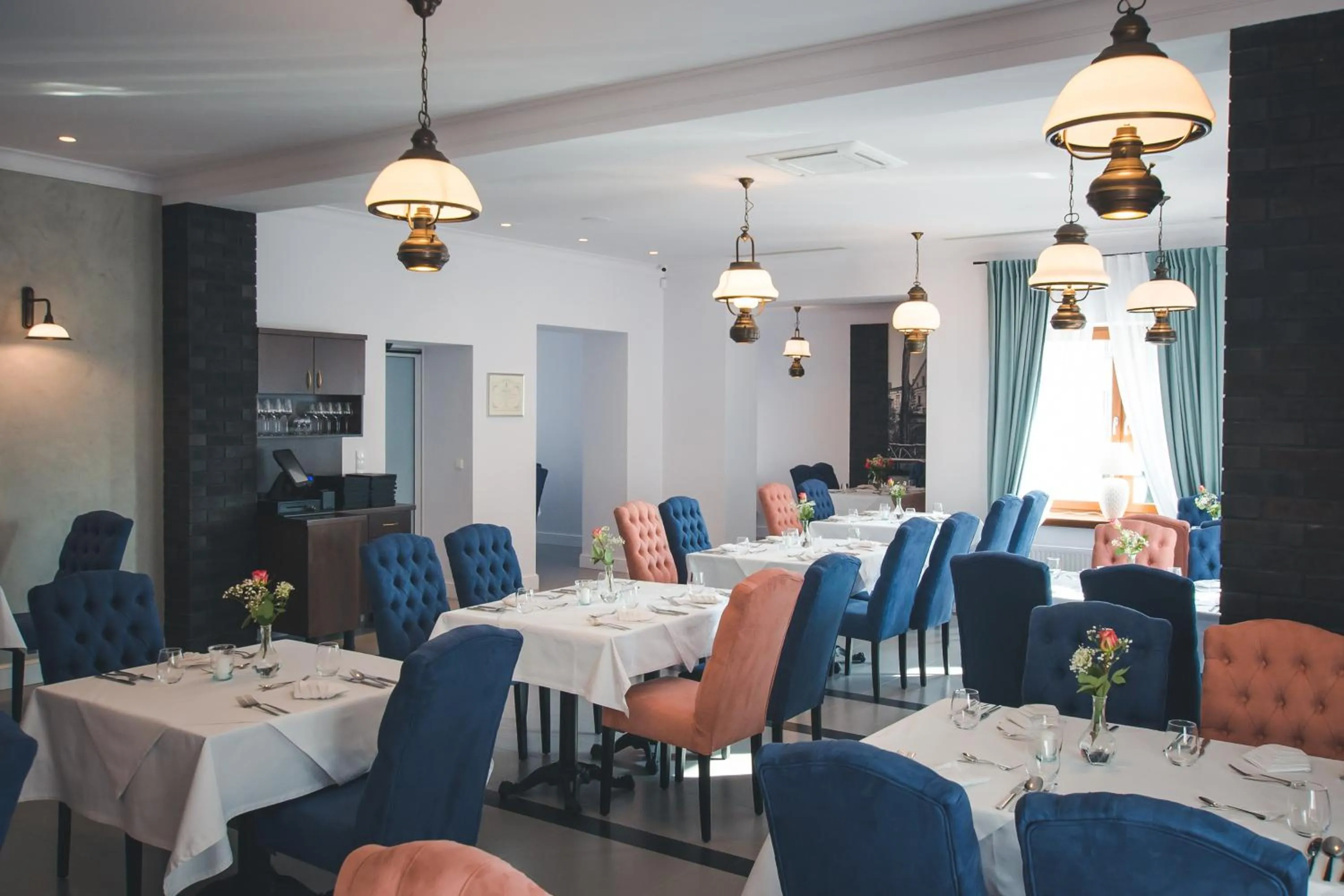 Restaurant/places to eat in Novopolska - Hotel i Restauracja