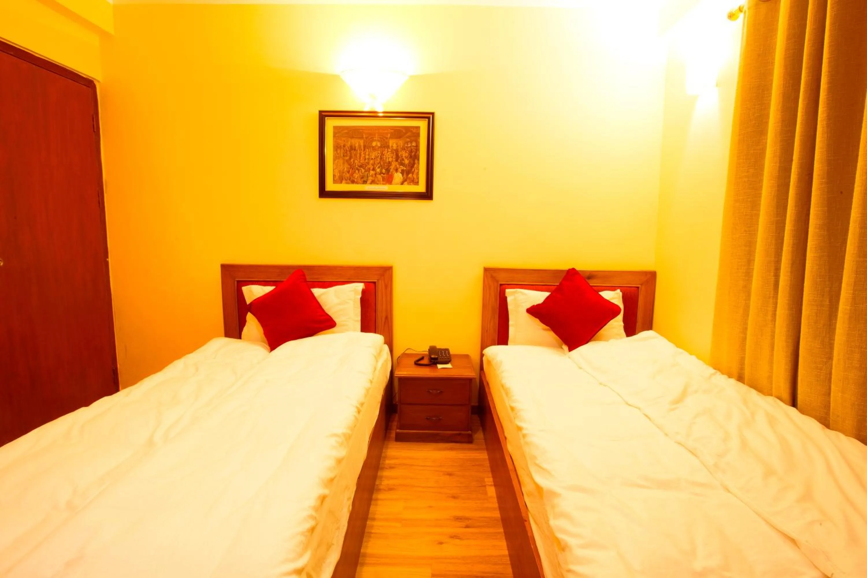 Bedroom, Bed in Royal Astoria Hotel