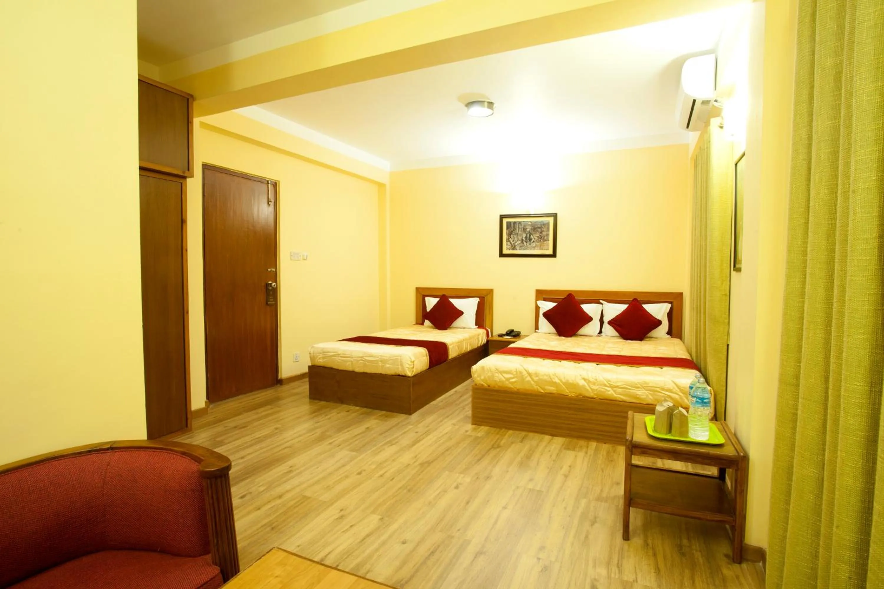 Bedroom, Bed in Royal Astoria Hotel