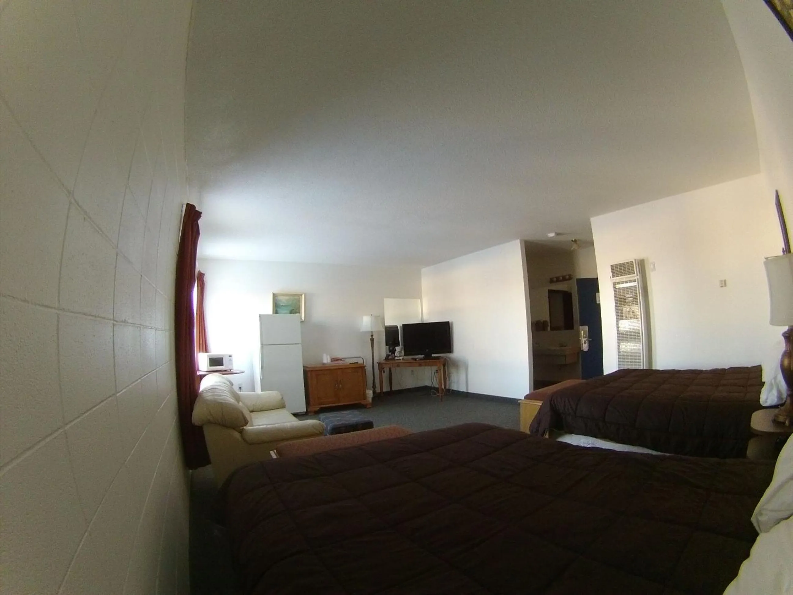 Bed in Rycroft Hotel