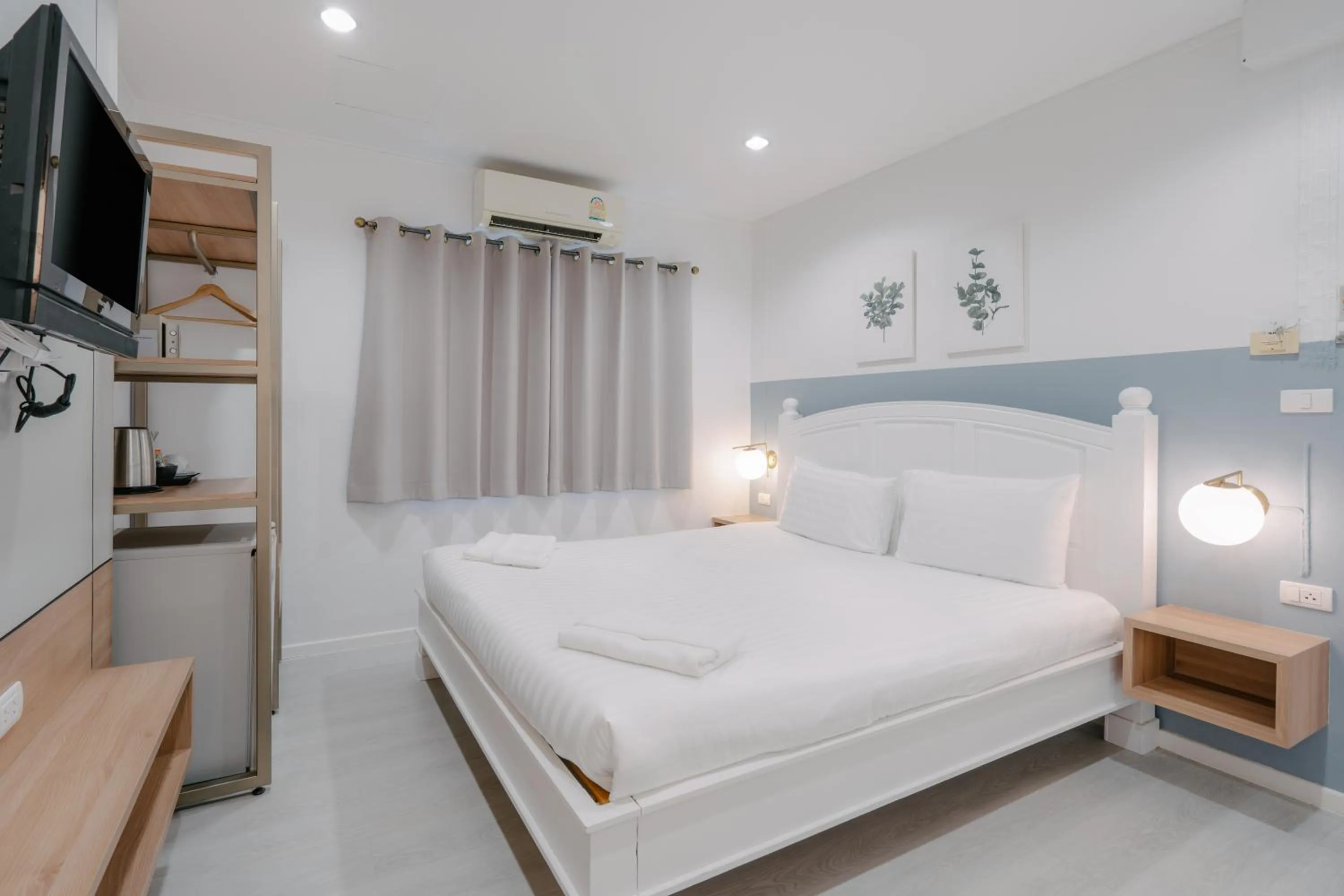 Bed in Baan Sutra Guesthouse