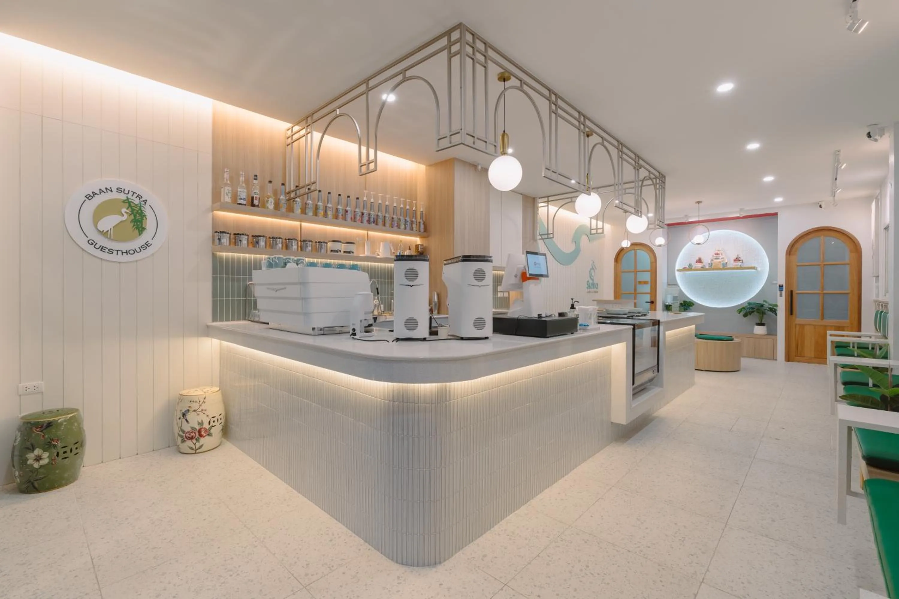 Lobby or reception in Baan Sutra Guesthouse