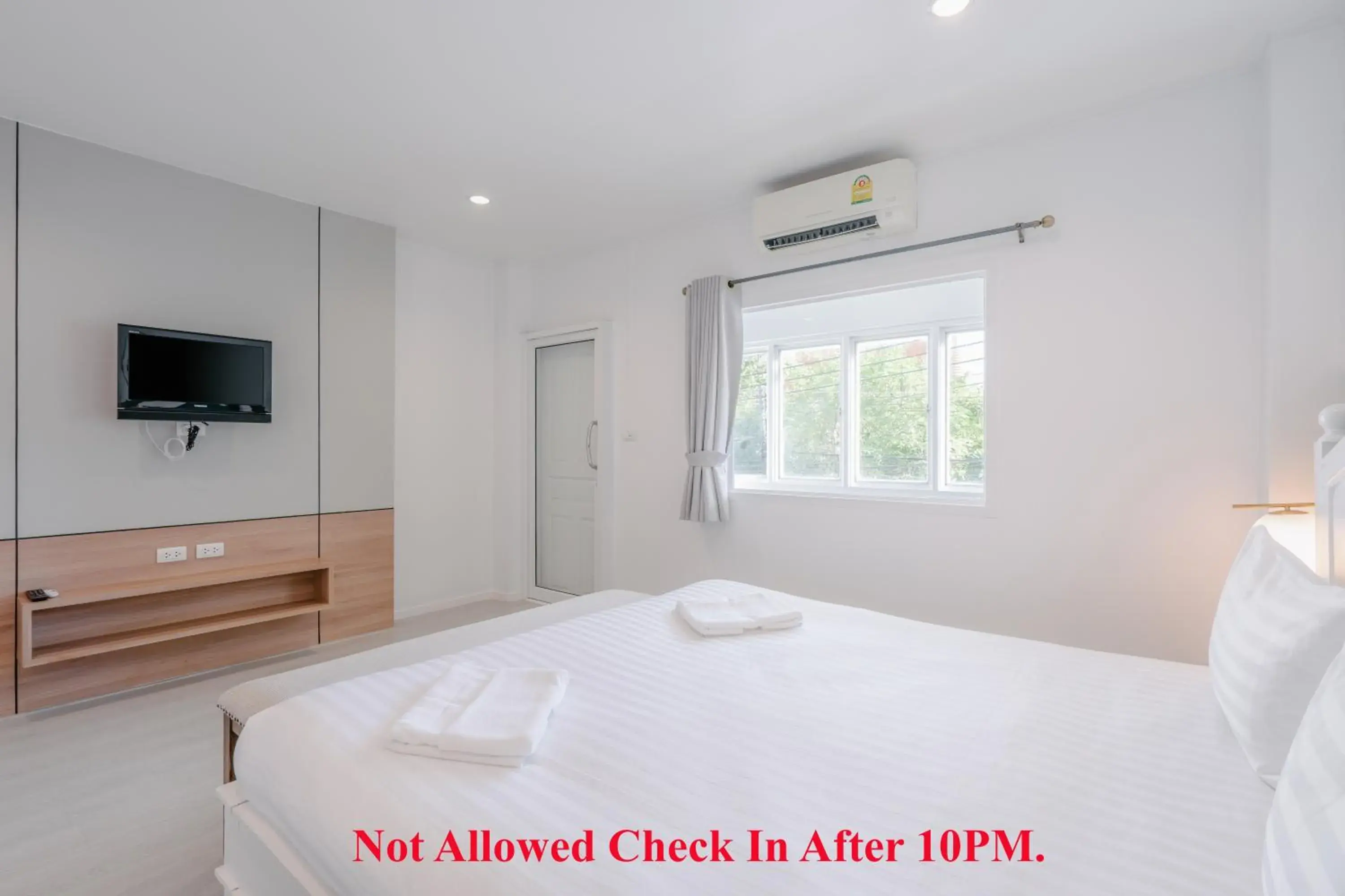 Deluxe Double Room in Baan Sutra Guesthouse Deluxe Double Room in Baan Sutra Guesthouse