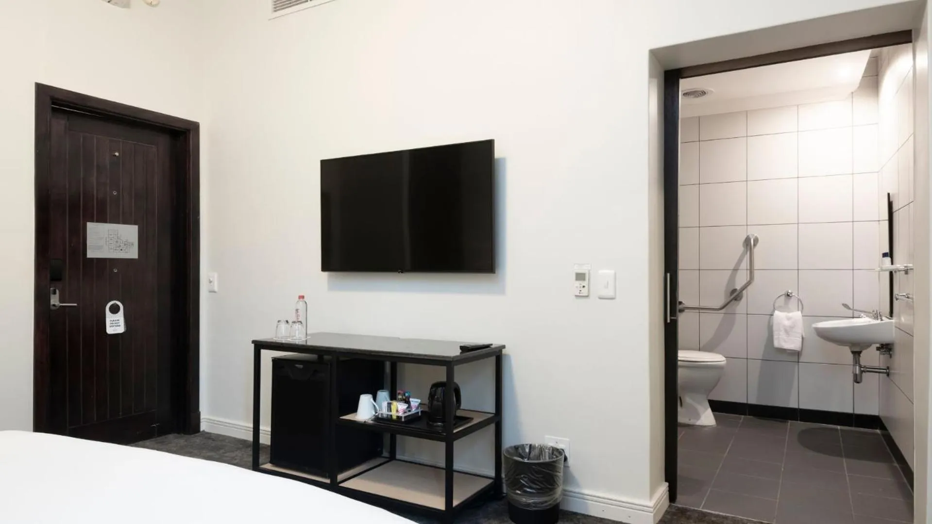 Toilet in ANEW Hotel Hilton Pietermaritzburg