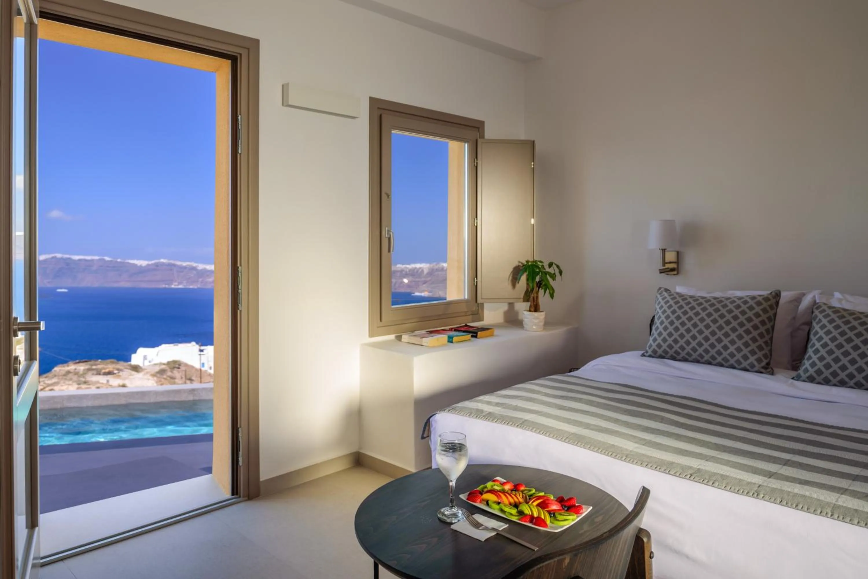 Bed in Kalestesia Suites