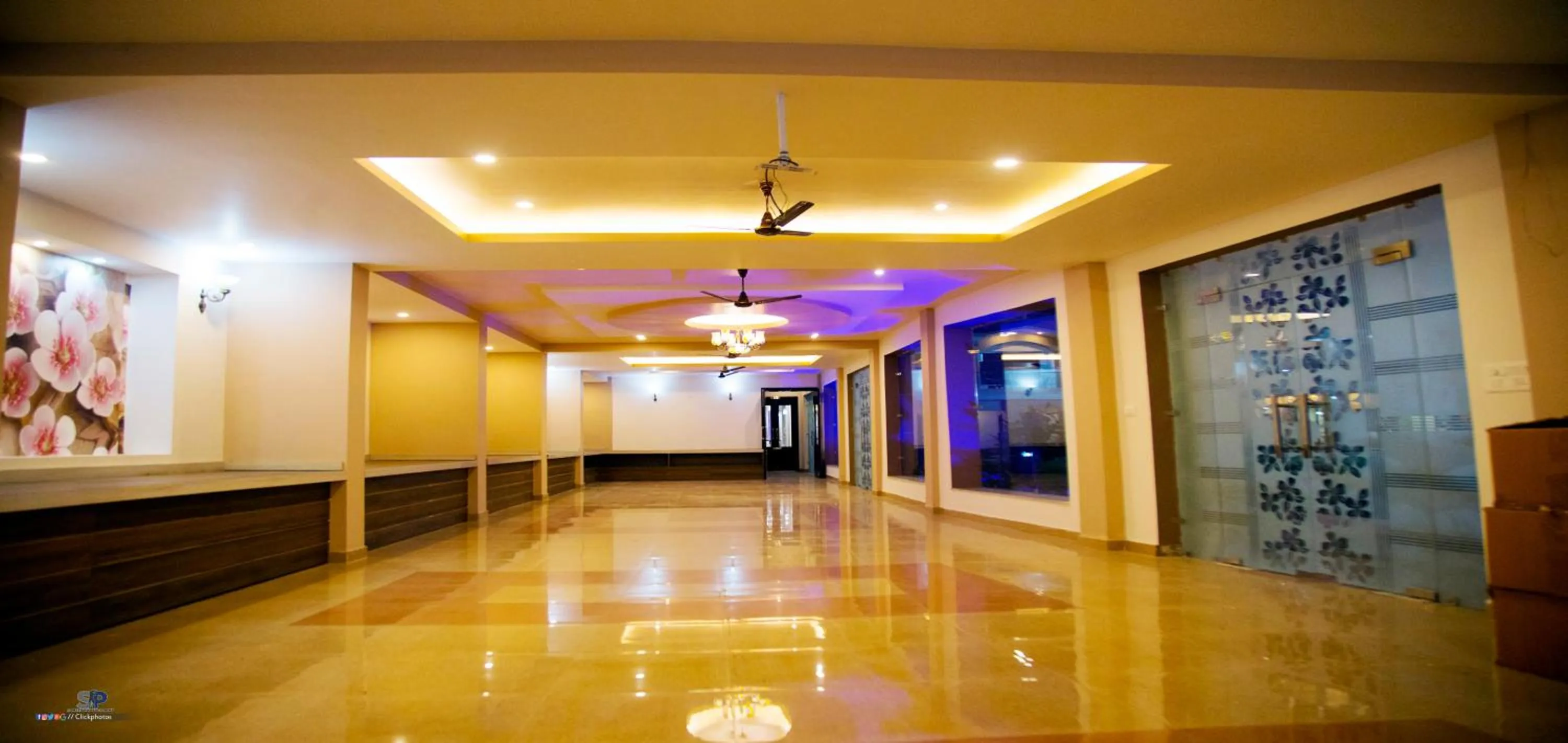 Property building in La Bellevue (Club & Resort)