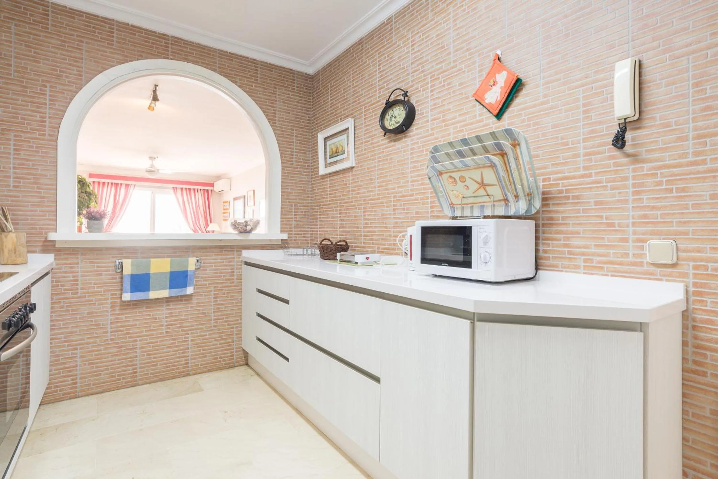 Kitchen or kitchenette in MalagaSuite Palm Beach Fuengirola