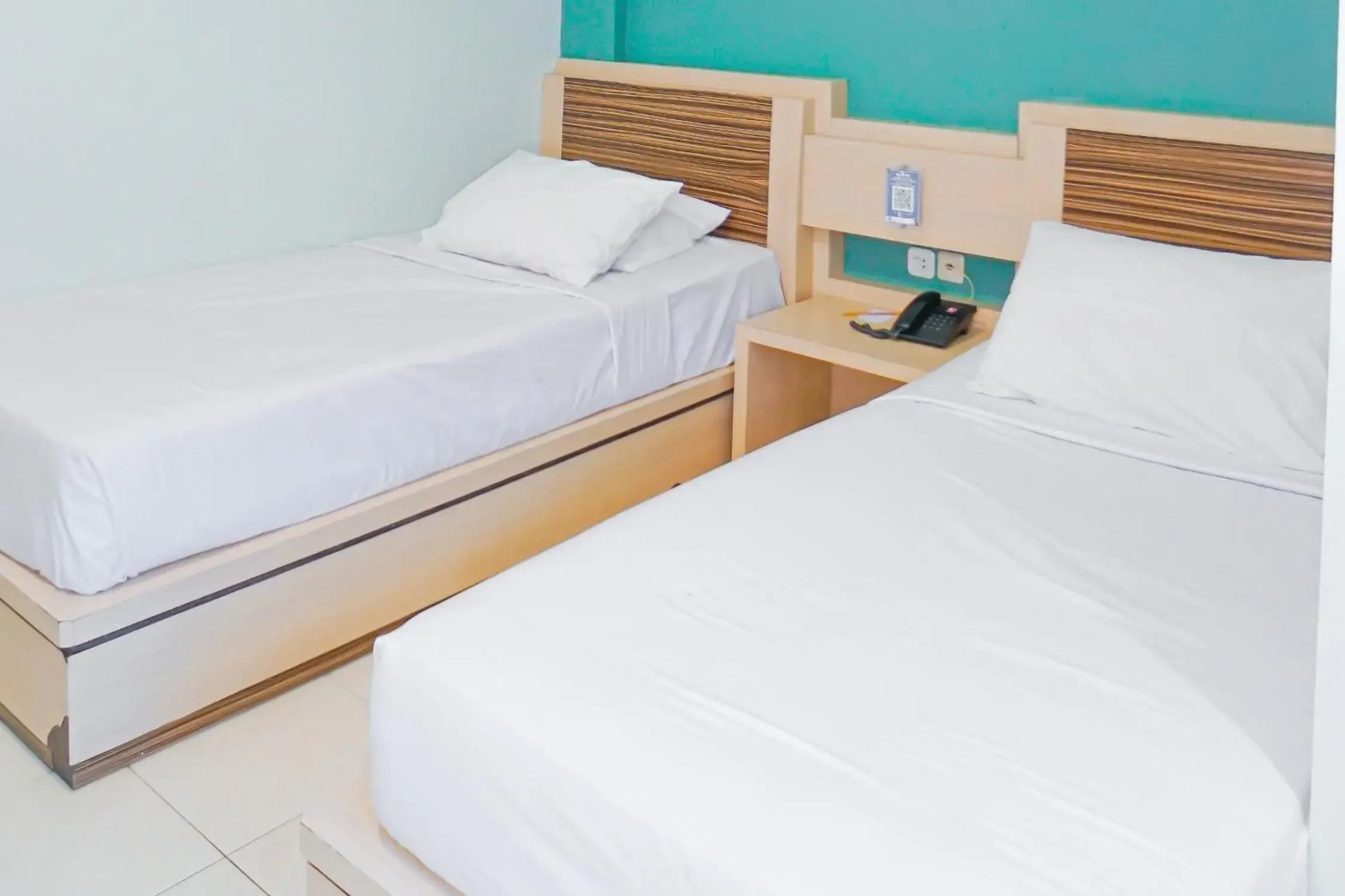 Deluxe Suite Twin Sea View in Sun In Pangandaran Hotel Deluxe Suite Twin Sea View in Sun In Pangandaran Hotel