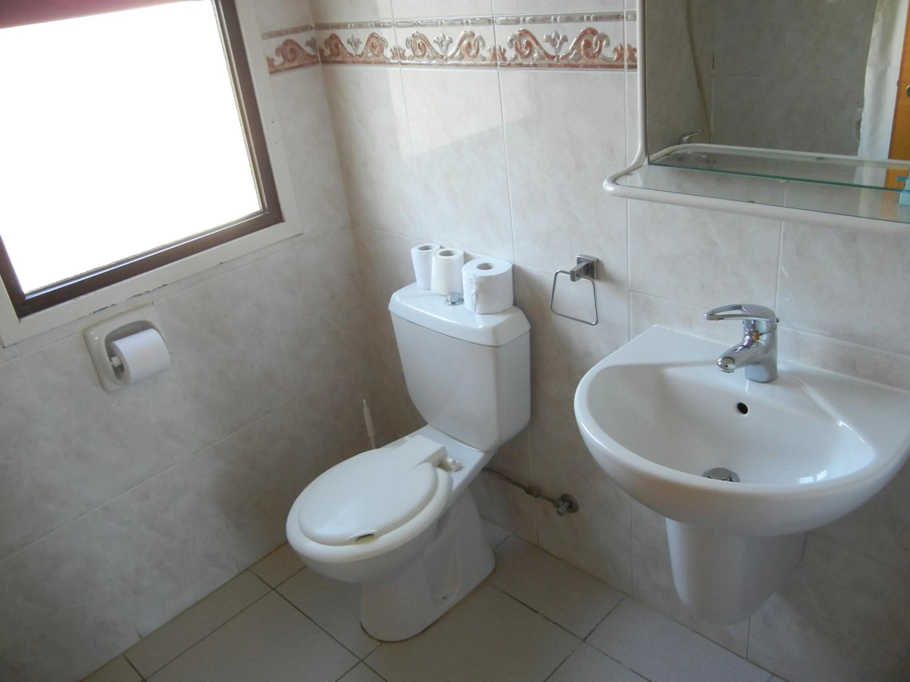 Bathroom in Tsialis Hotel Apartments