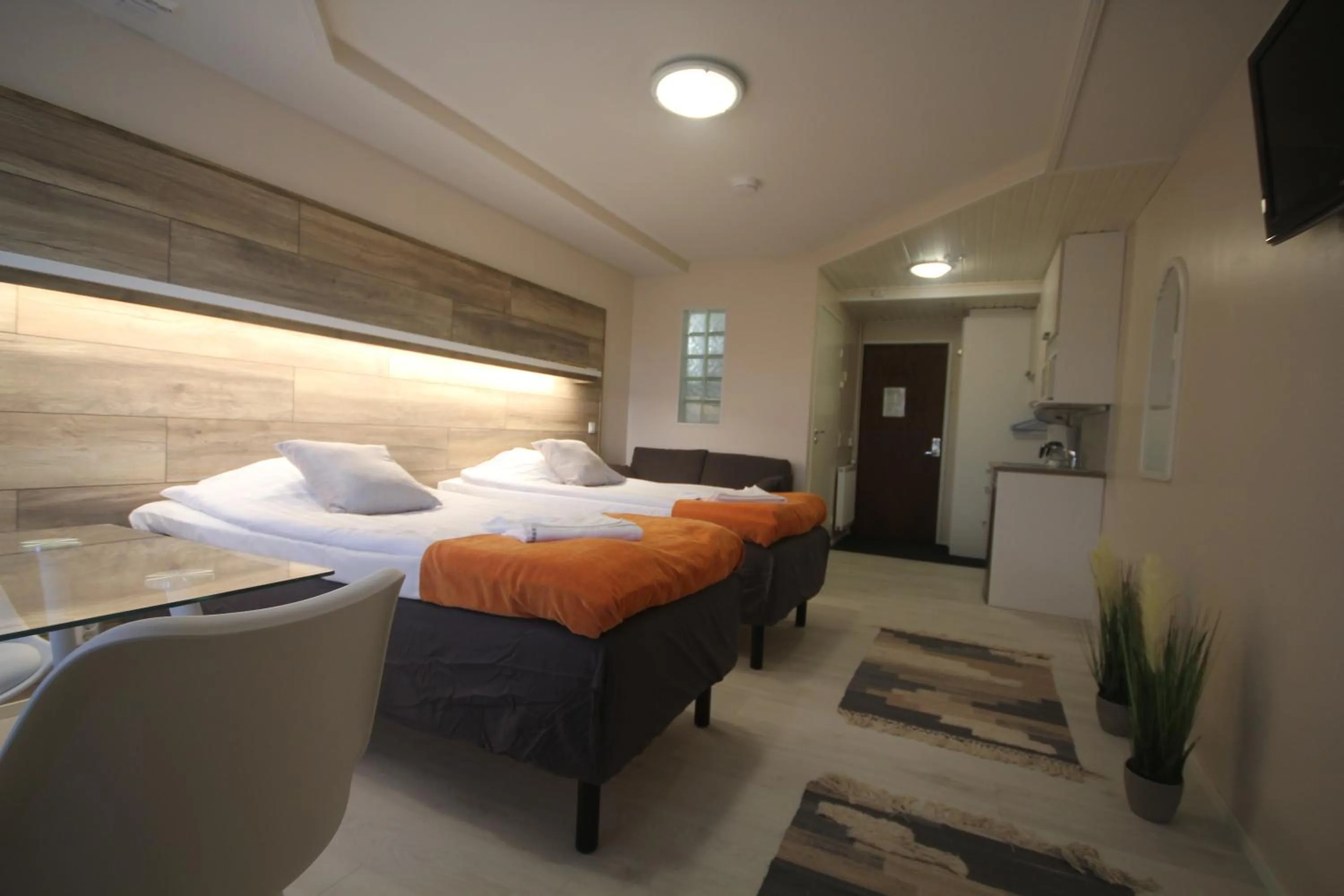 Photo of the whole room, Bed in Jääskän Loma Apartment Hotel Härmä