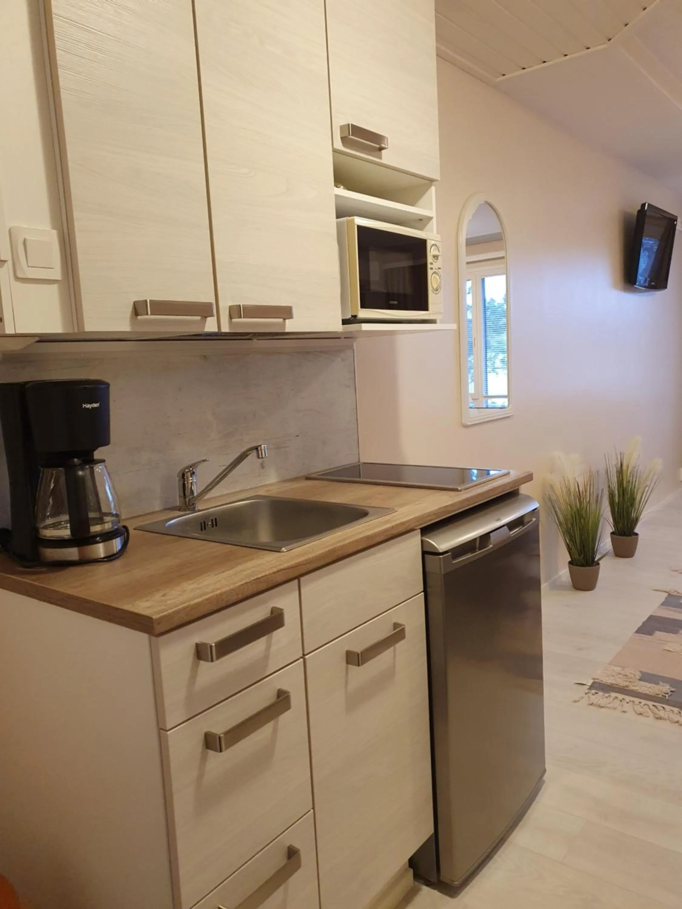 Kitchen or kitchenette in Jääskän Loma Apartment Hotel Härmä