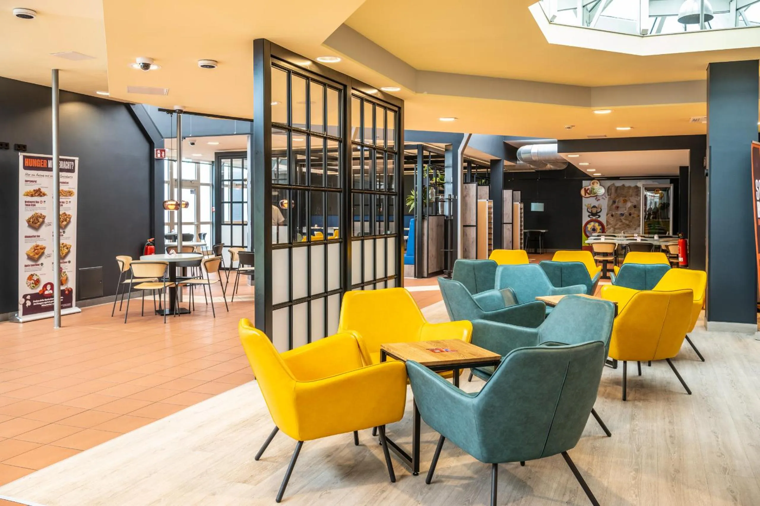 Restaurant/places to eat in Hotel Göttingen-West