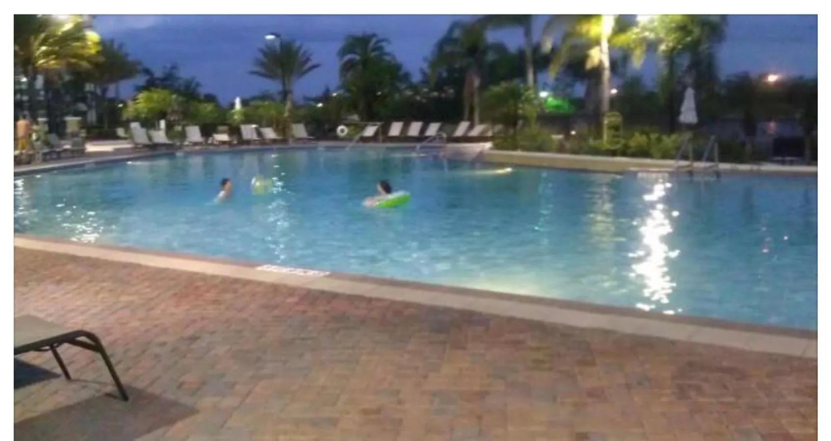 Swimming pool in Executive 3 Bedroom Villa at Universal,Convention Center, Vista Cay