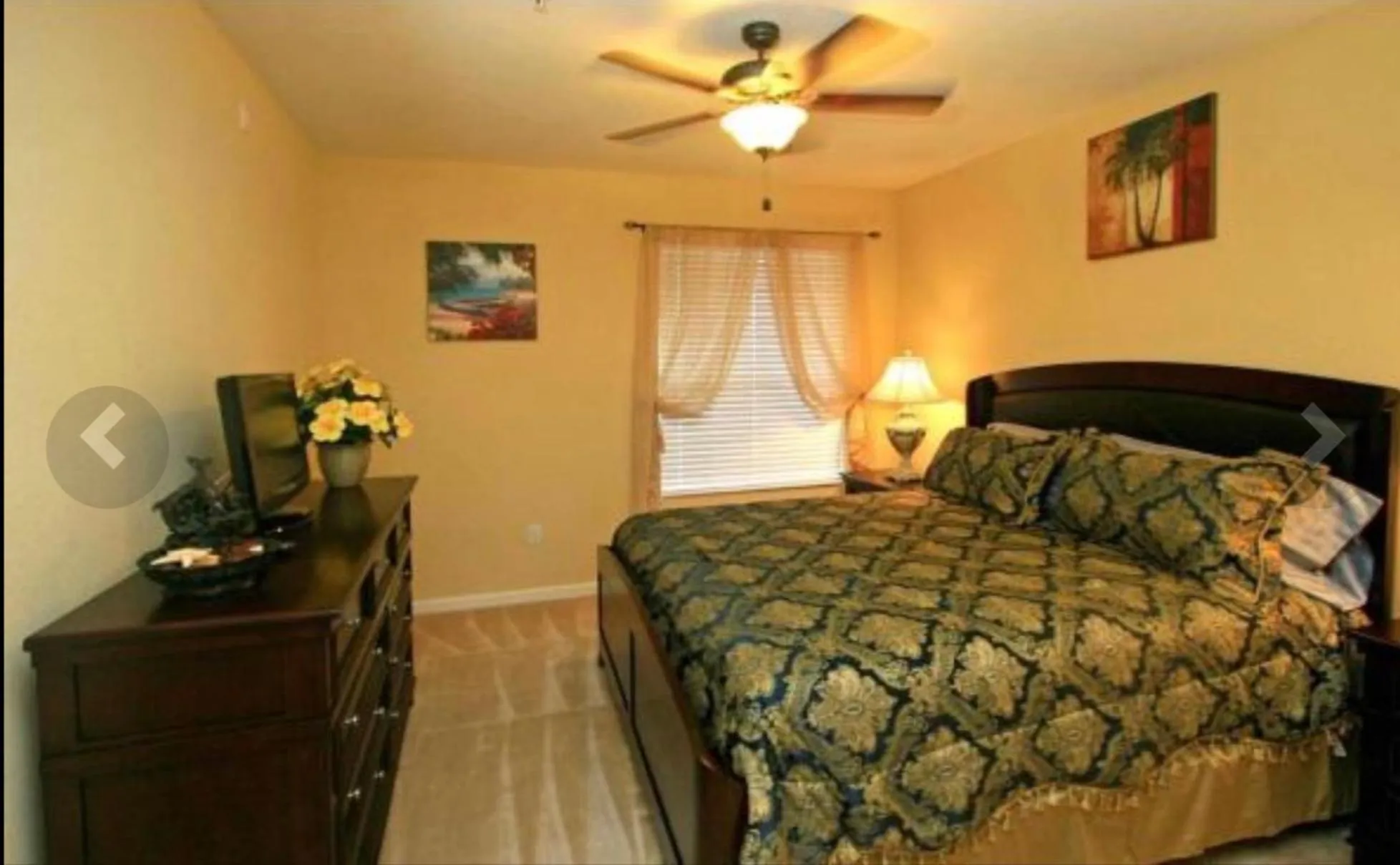 Photo of the whole room, Bed in Executive 3 Bedroom Villa at Universal,Convention Center, Vista Cay