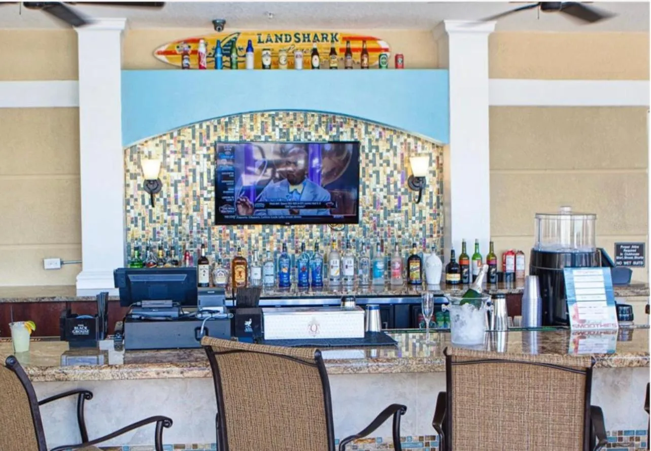 Food and drinks in Executive 3 Bedroom Villa at Universal,Convention Center, Vista Cay
