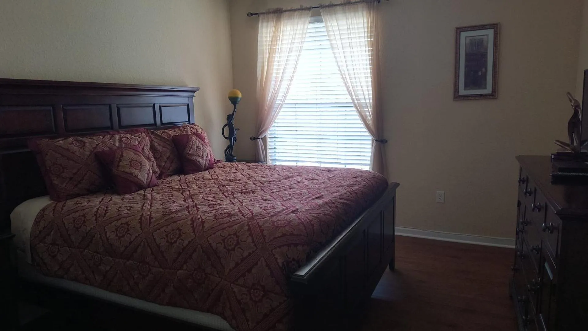 Bed in Executive 3 Bedroom Villa at Universal,Convention Center, Vista Cay