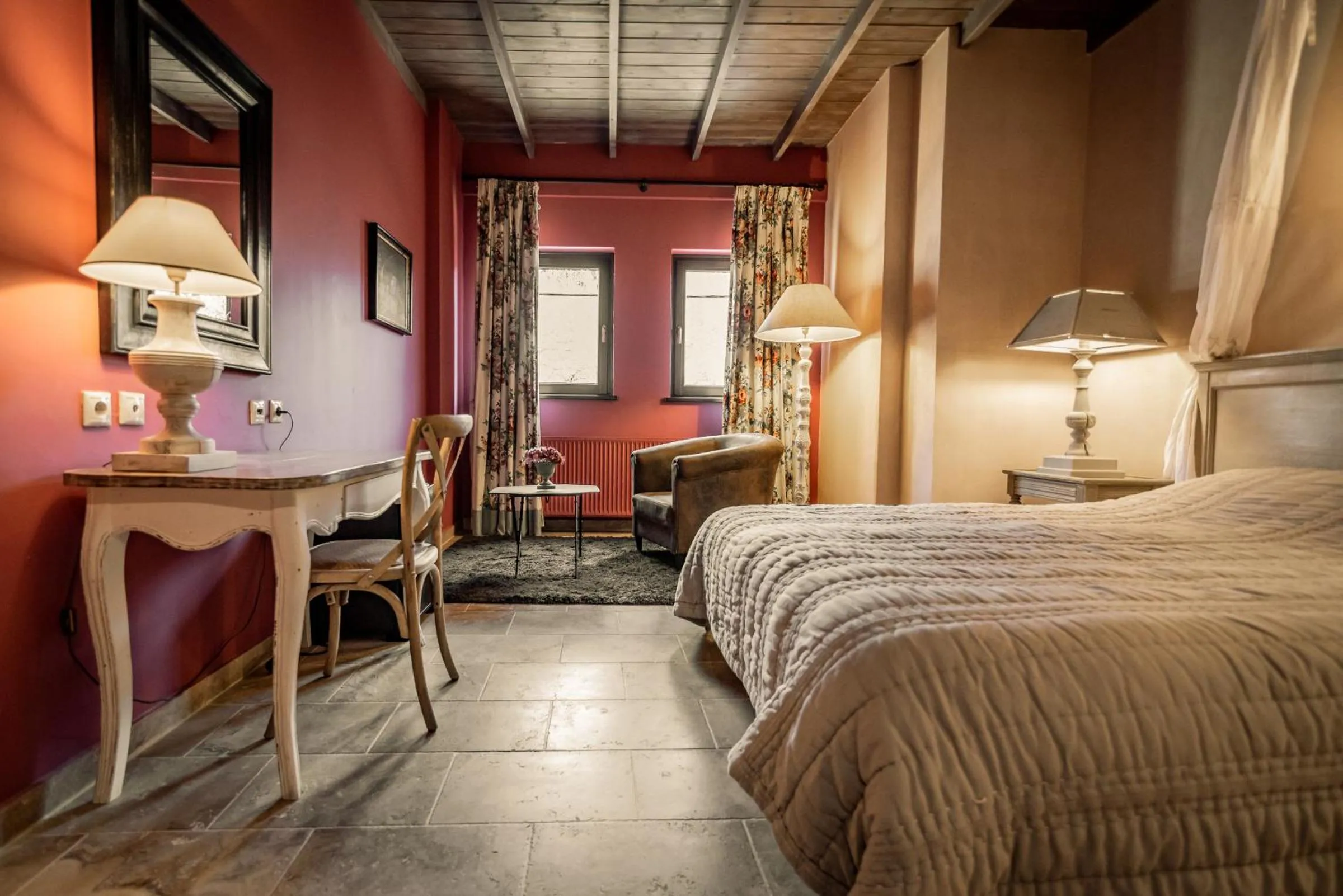 Bed in Chalet Sapin Hotel