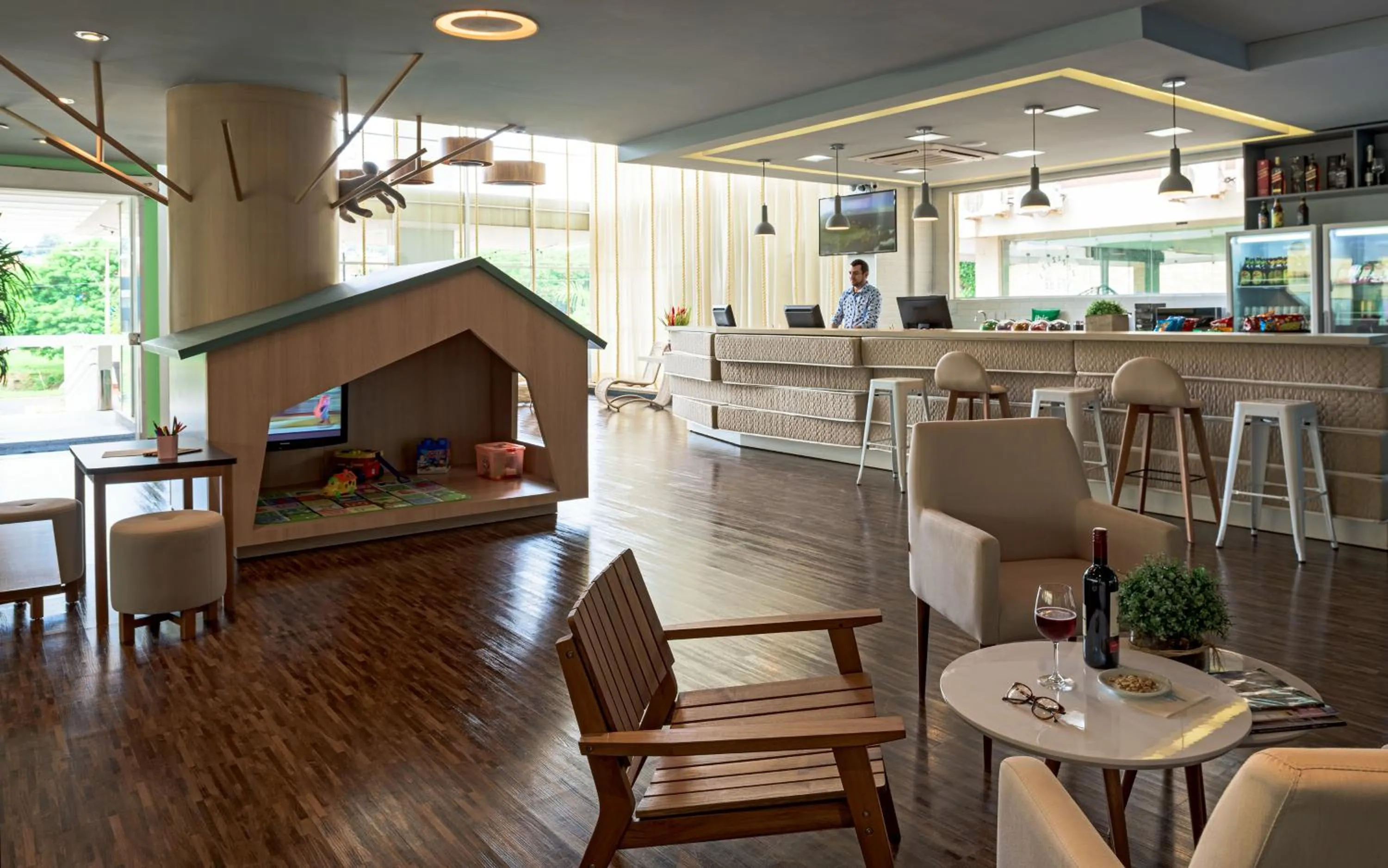 Lobby or reception in ibis Styles Ribeirao Preto Maurilio Biagi
