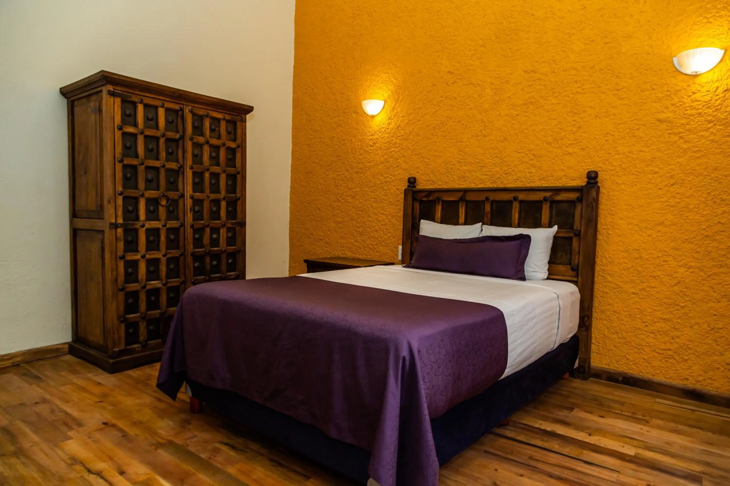 Bed in Gamma Puebla Señorial Centro
