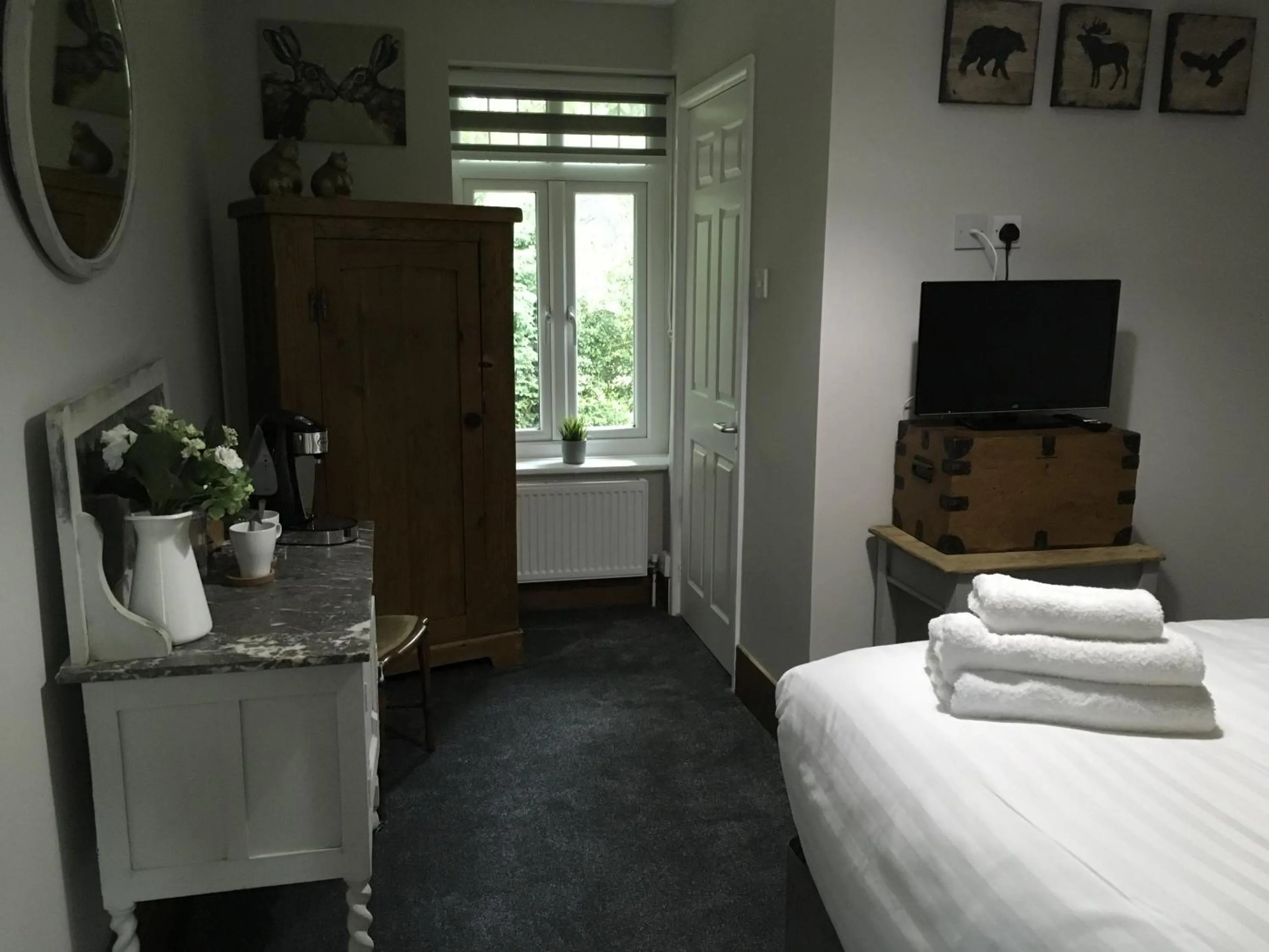 Bedroom, Bed in Le Chateau