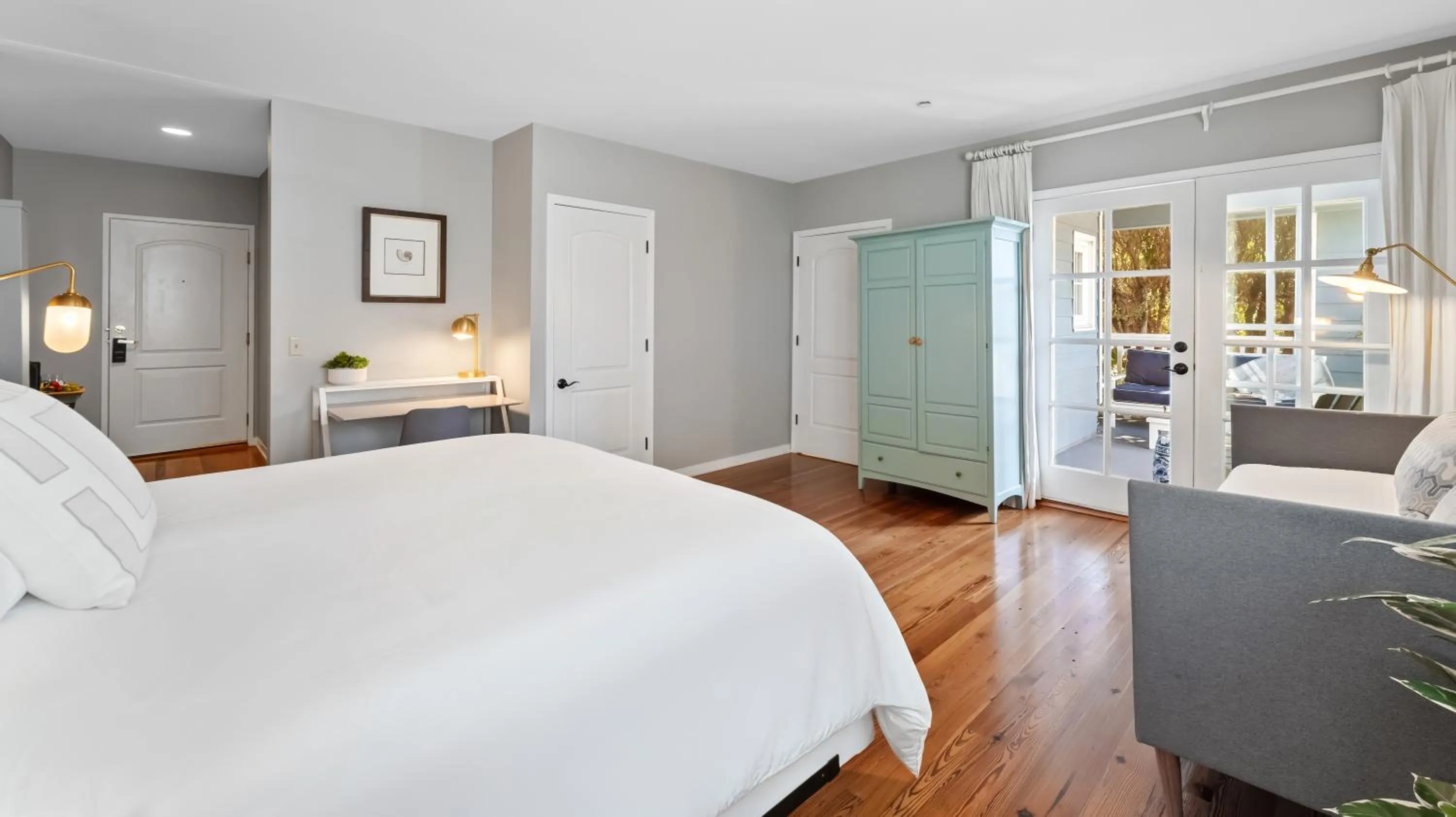 Bedroom, Bed in Inn at Playa del Rey