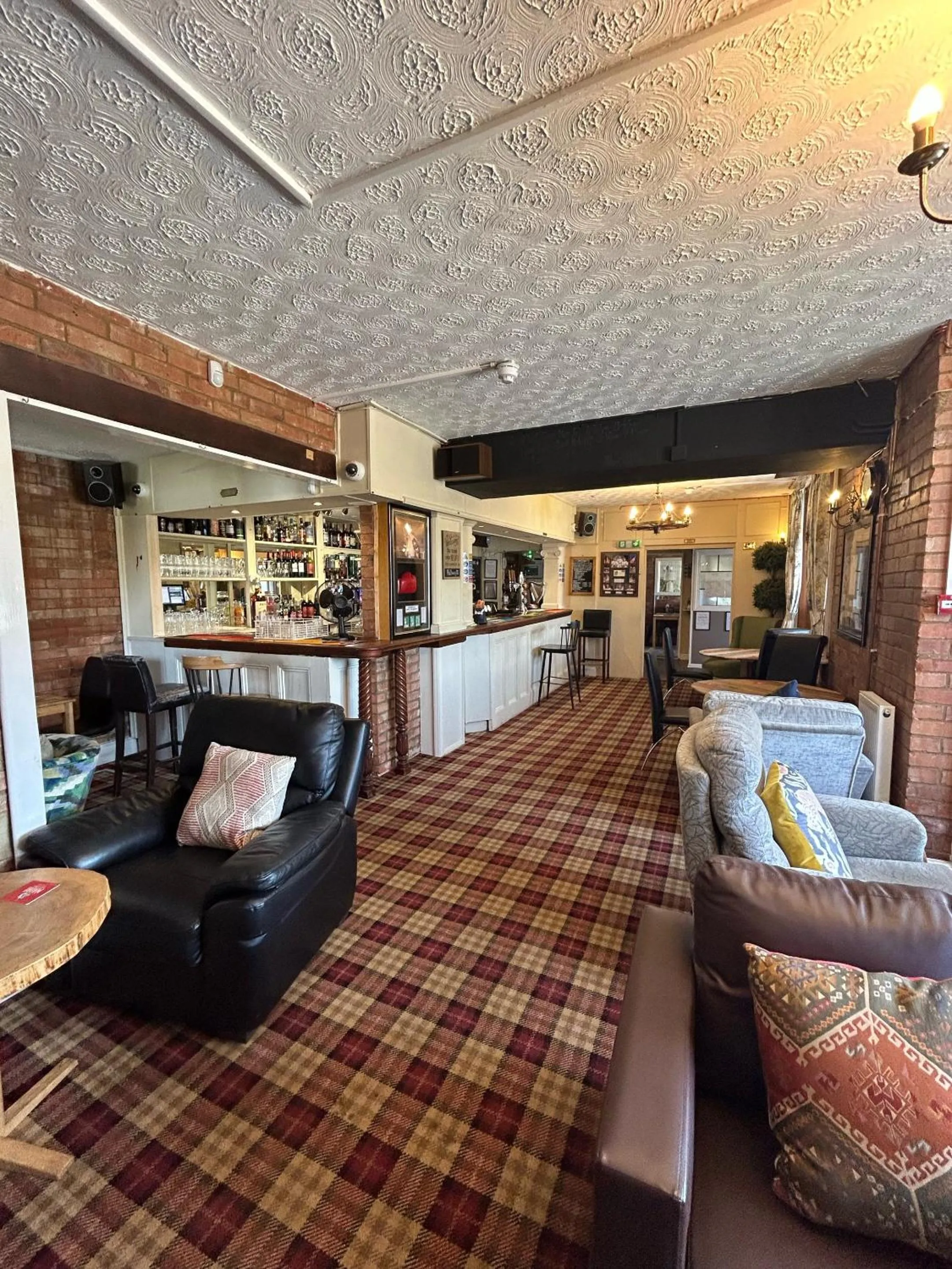 Lounge or bar in Halfway House Inn Country Lodge