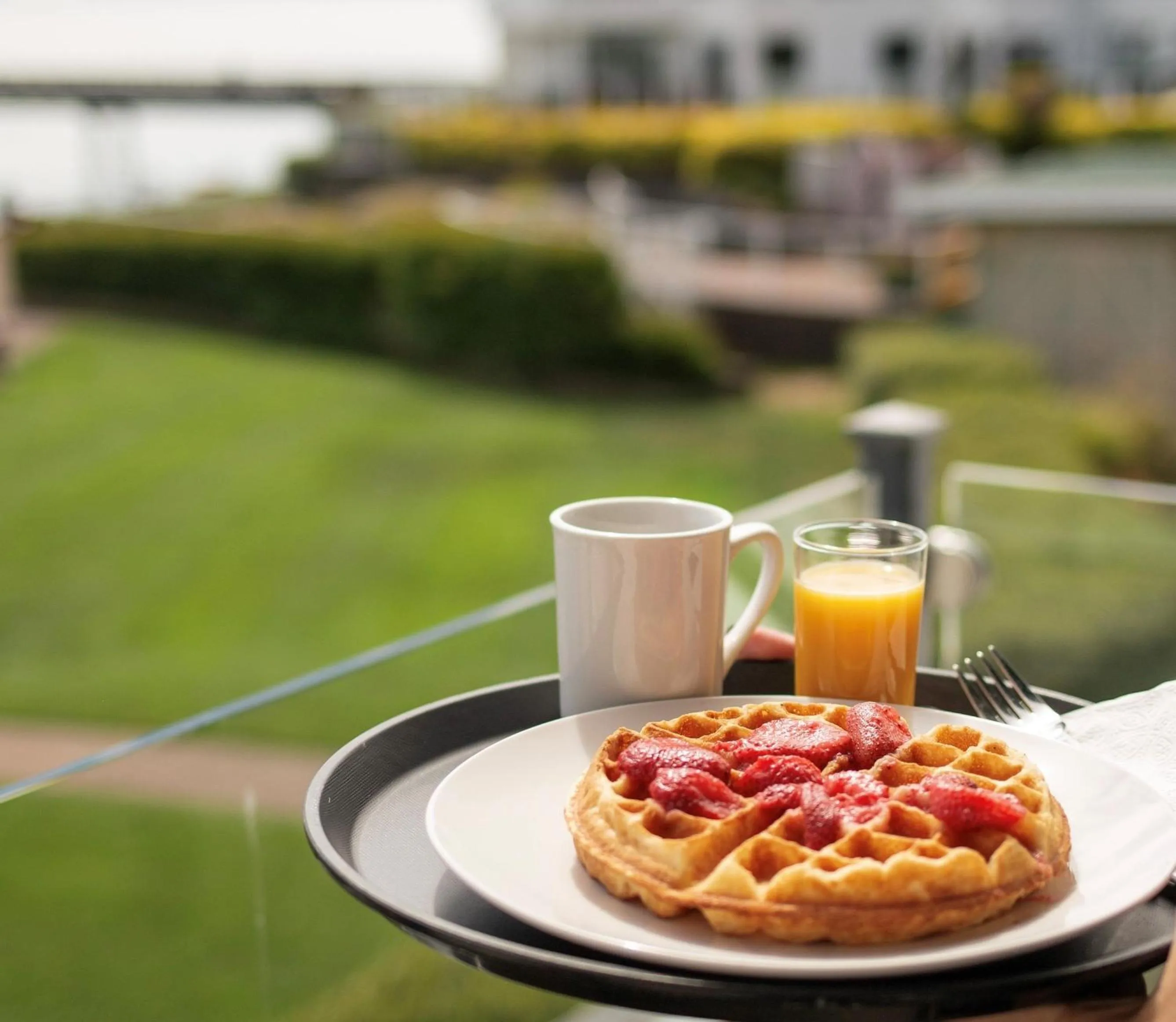 Continental breakfast in Sidney Waterfront Inn & Suites