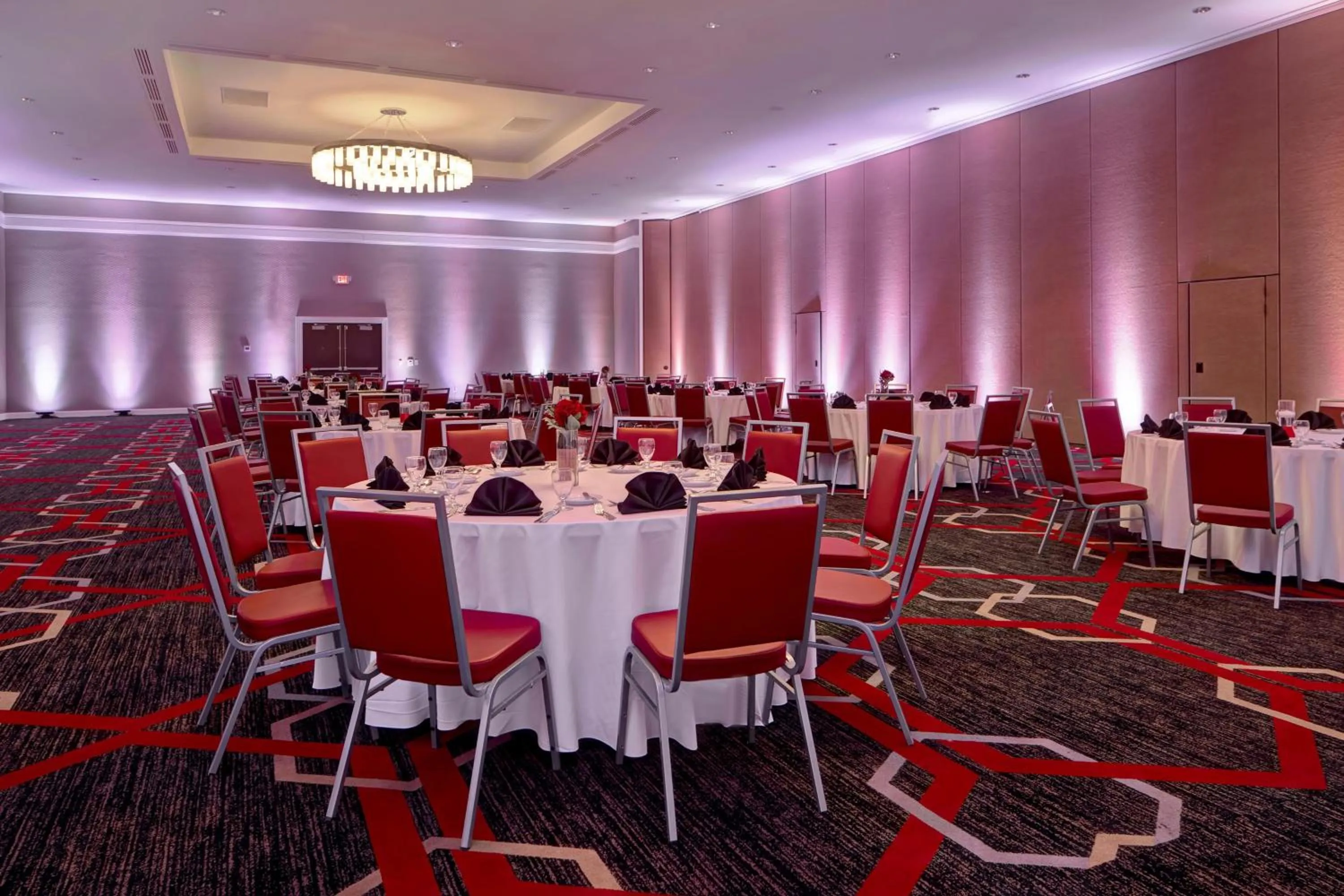 Meeting/conference room in Four Points by Sheraton Peoria