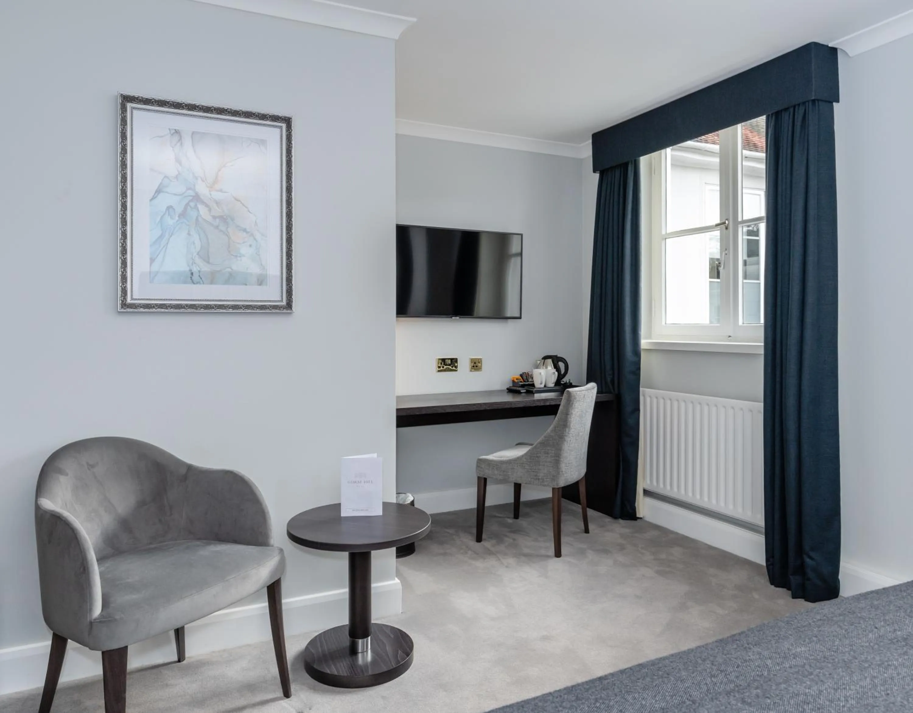 TV and multimedia in Gorse Hill Hotel