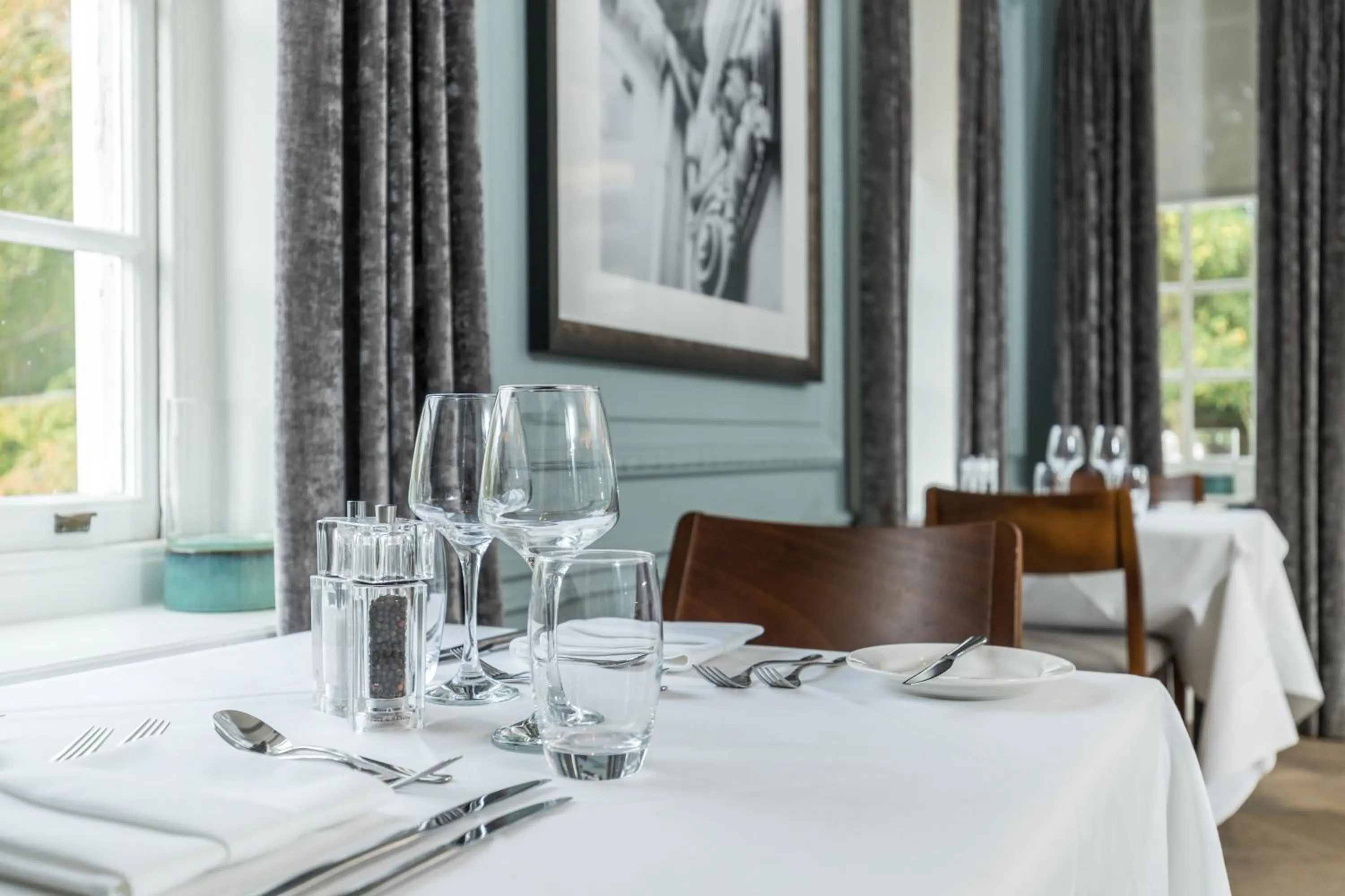 Restaurant/places to eat in Gorse Hill Hotel