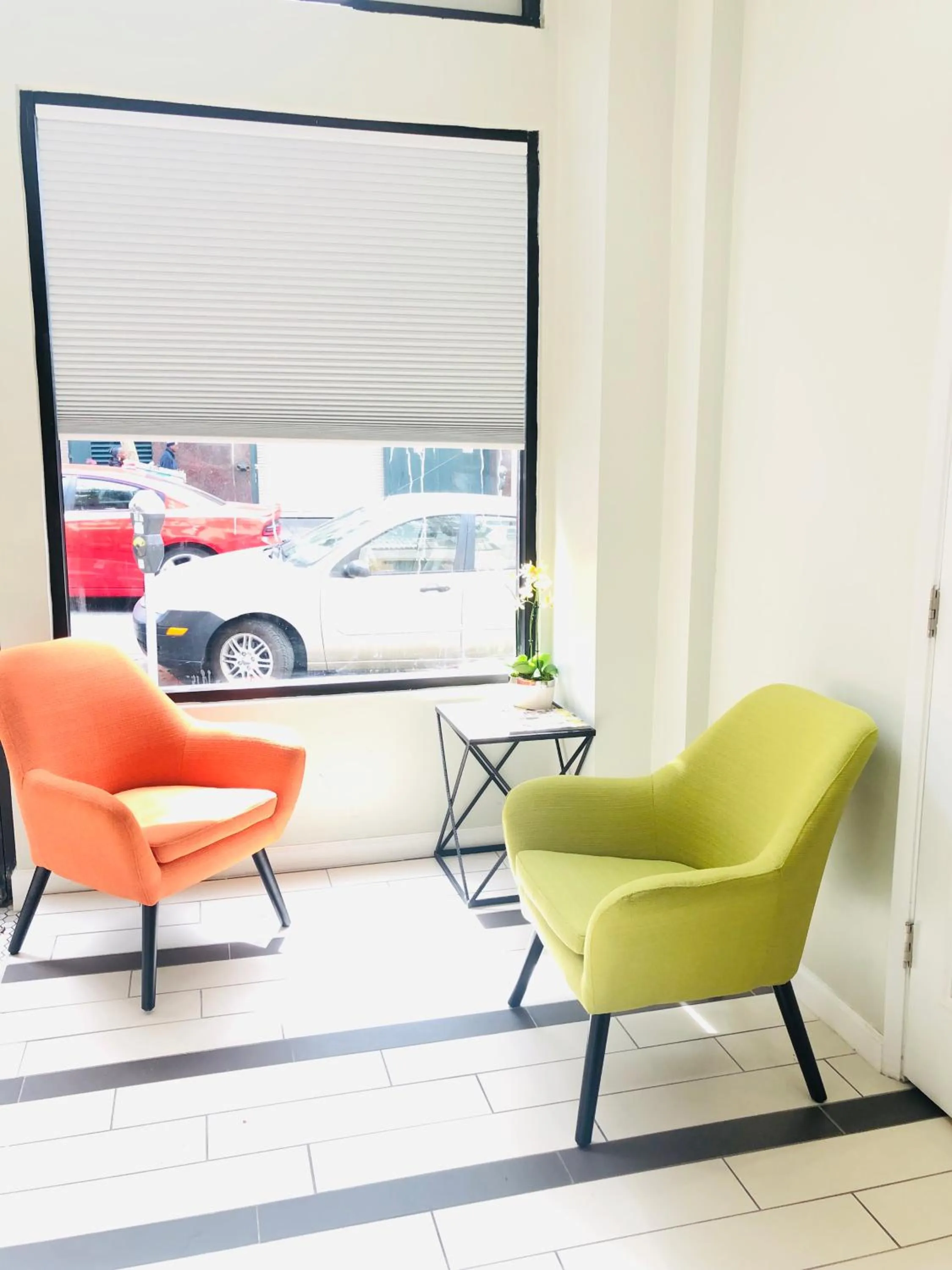 Communal lounge/ TV room in Bay Hotel